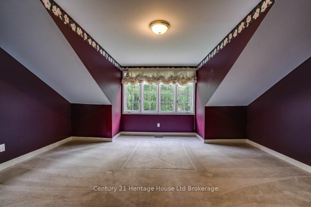 675 Lansdowne Avenue Property Photo 21