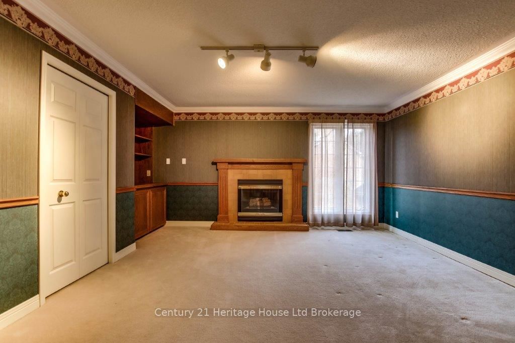 675 Lansdowne Avenue Property Photo 24