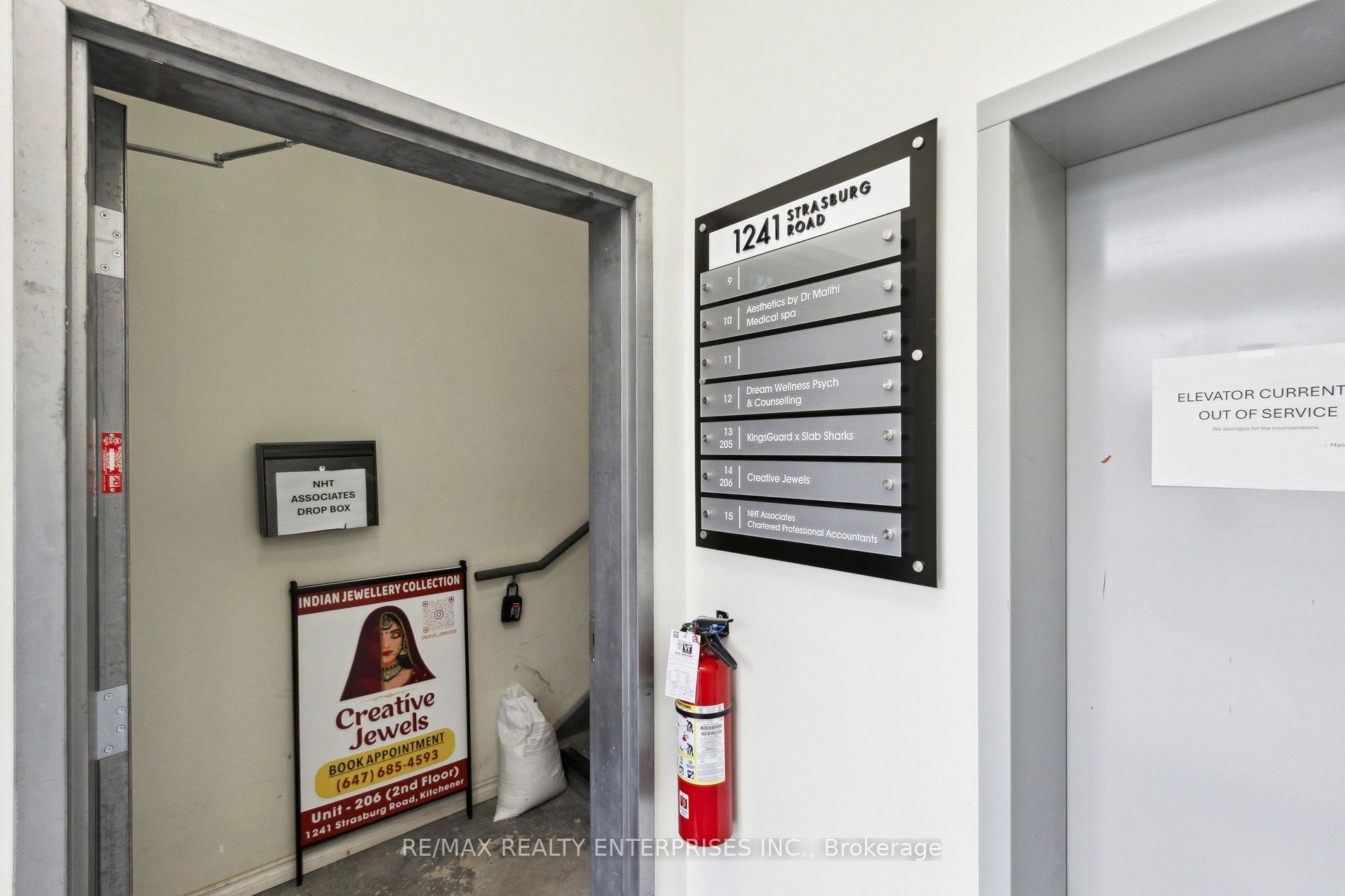 #14 - 1241 Strasburg Road Property Photo 6
