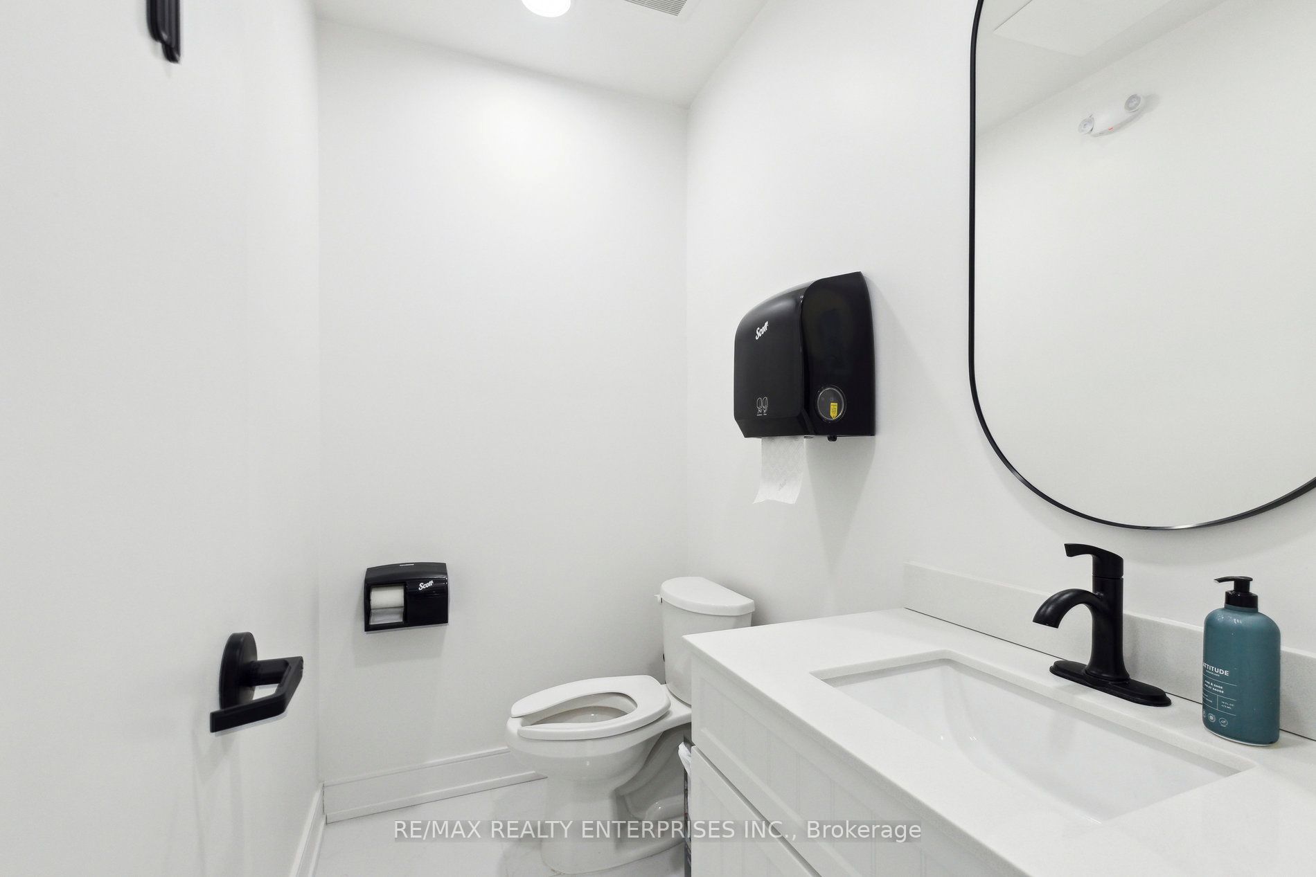 #14 - 1241 Strasburg Road Property Photo 23