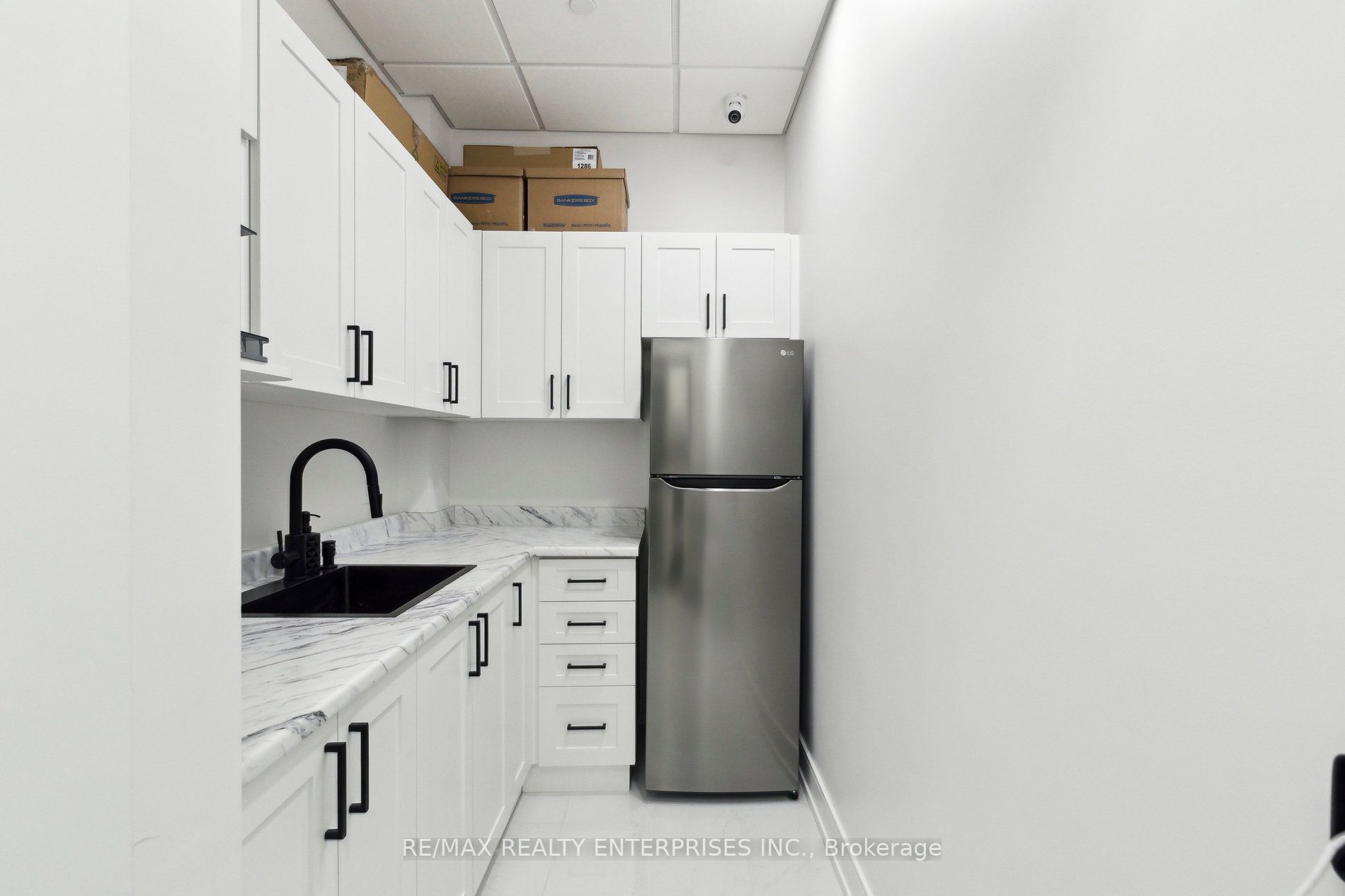#14 - 1241 Strasburg Road Property Photo 24
