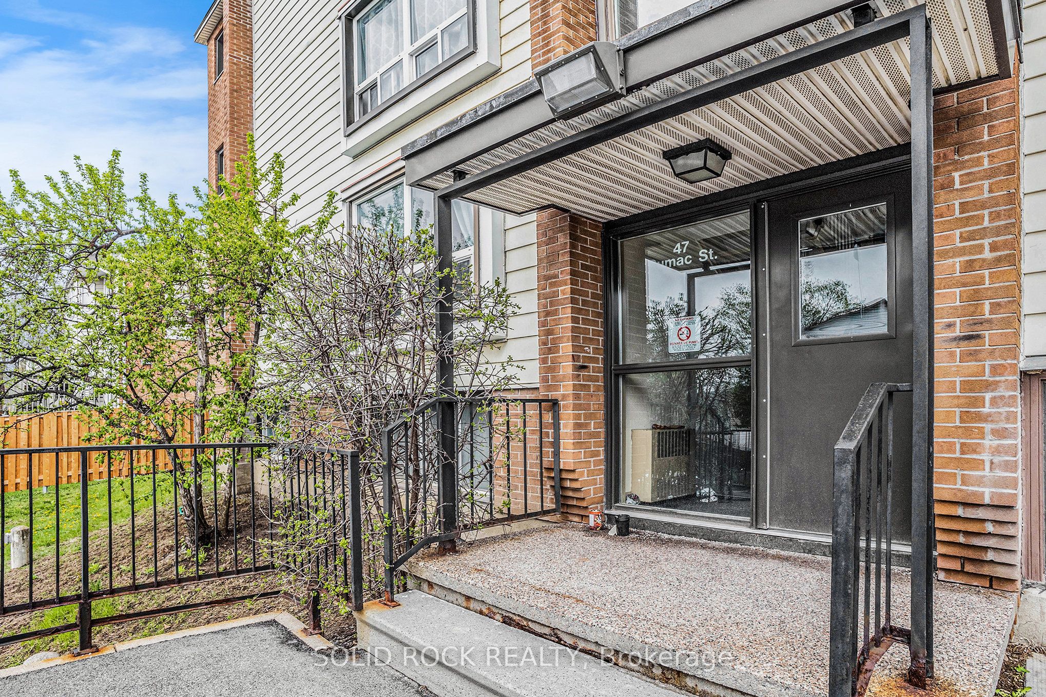 47 Sumac St Property Photo