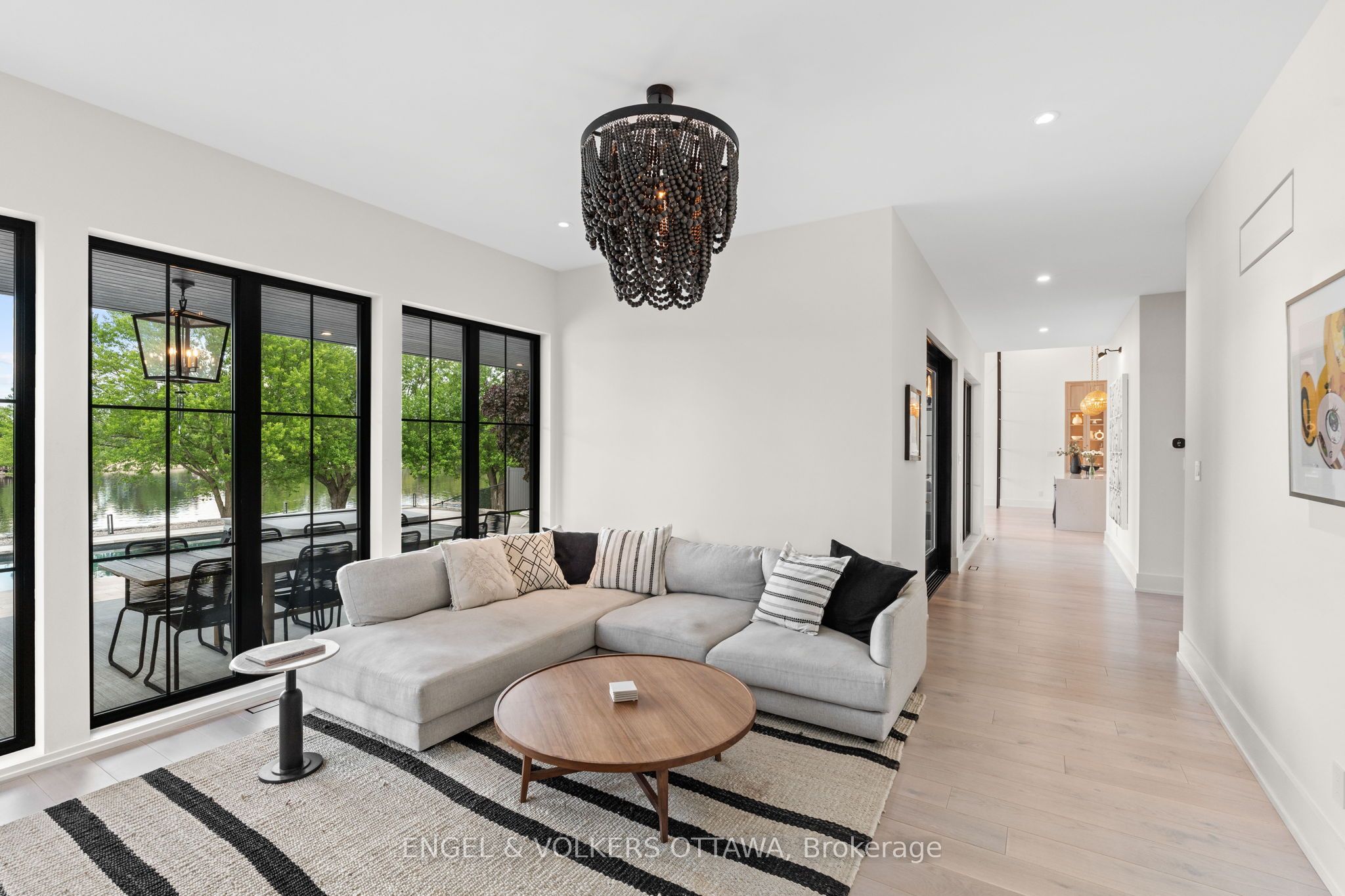 39 Winding Way Property Photo 19