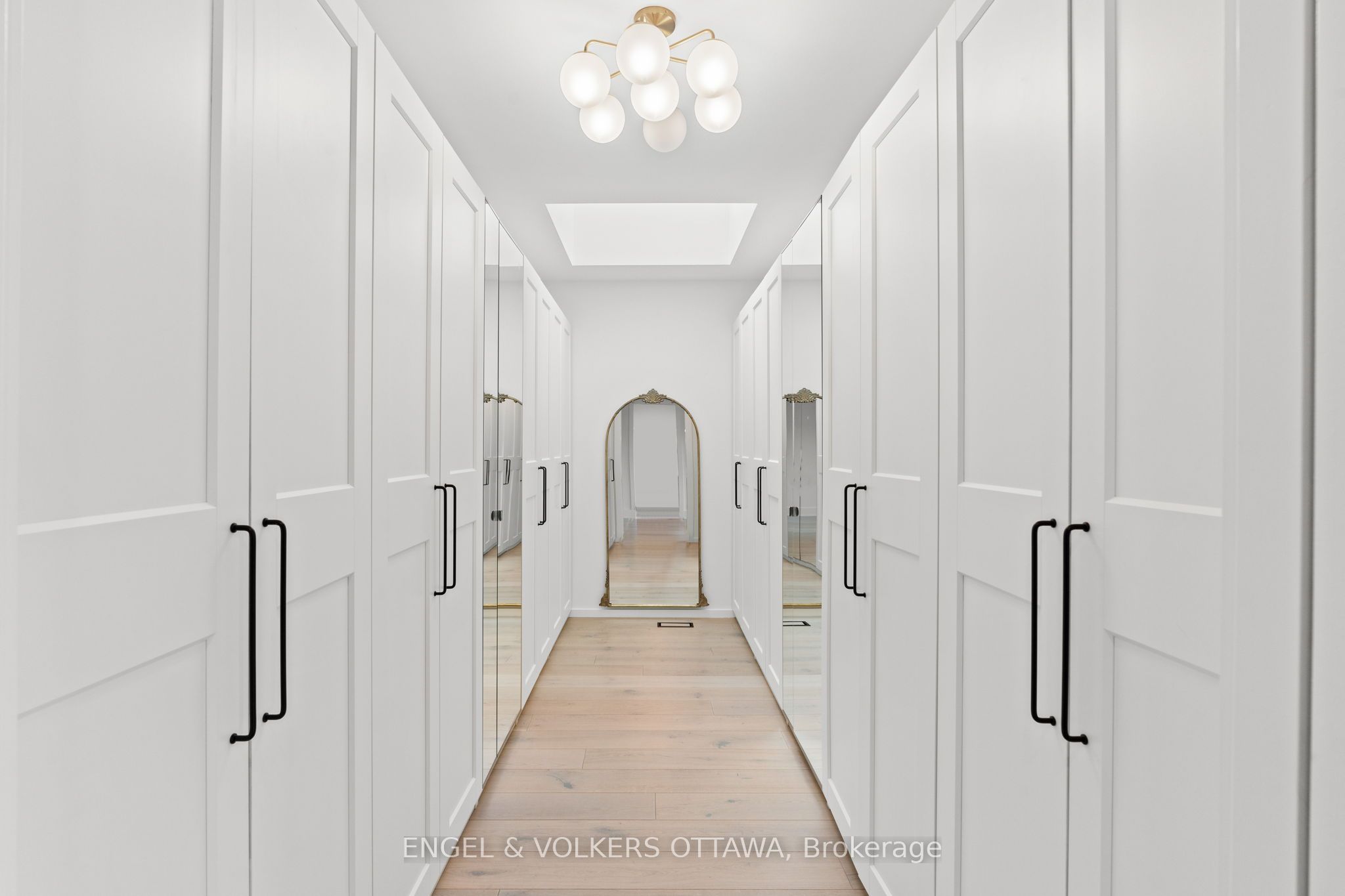 39 Winding Way Property Photo 26
