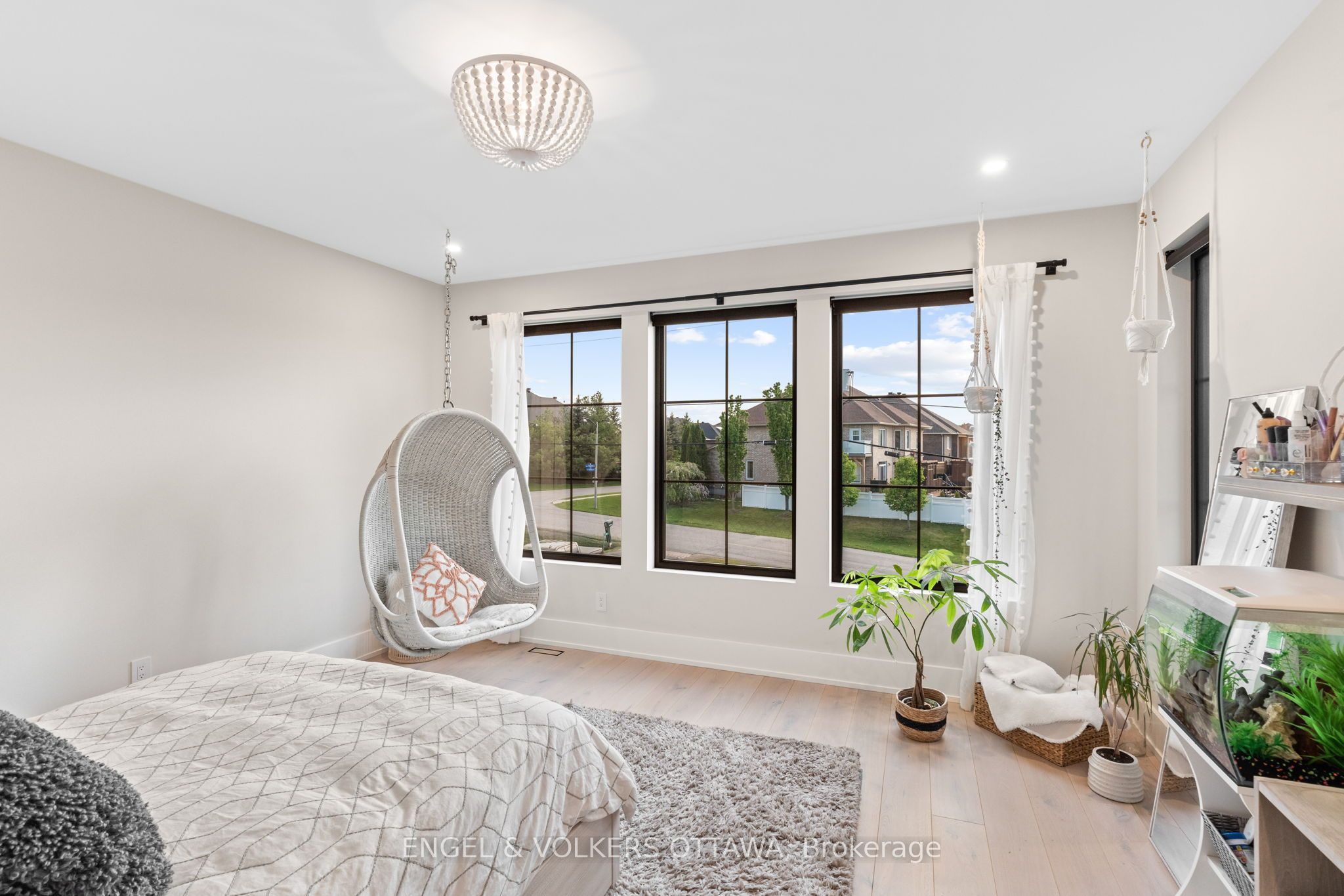 39 Winding Way Property Photo 27