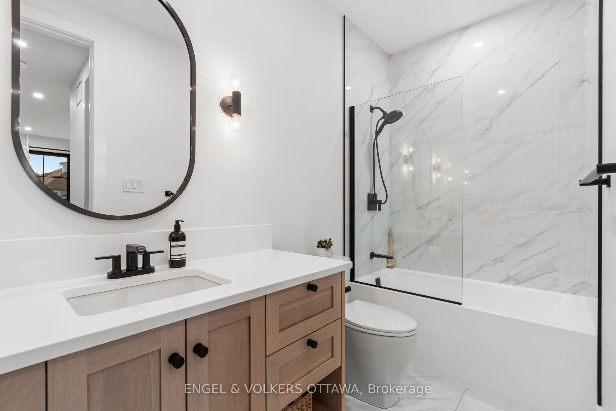 39 Winding Way Property Photo 28