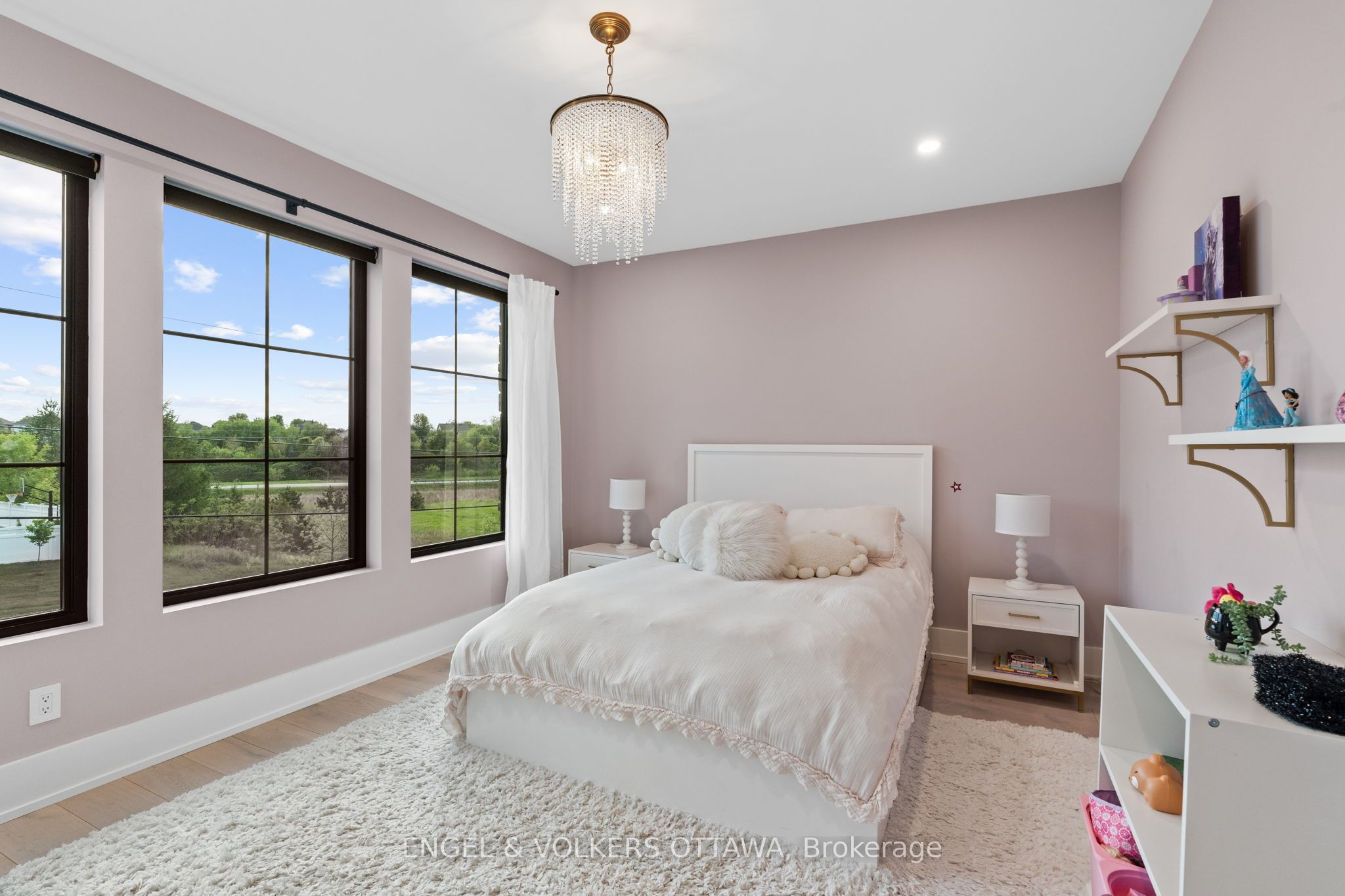 39 Winding Way Property Photo 29