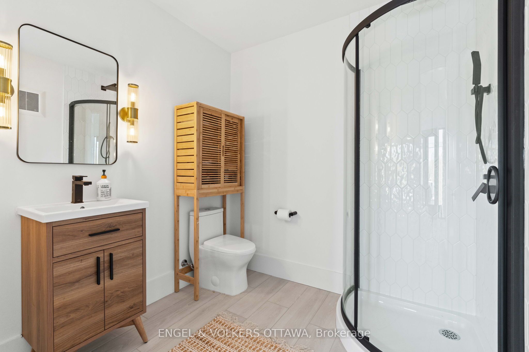 39 Winding Way Property Photo 43