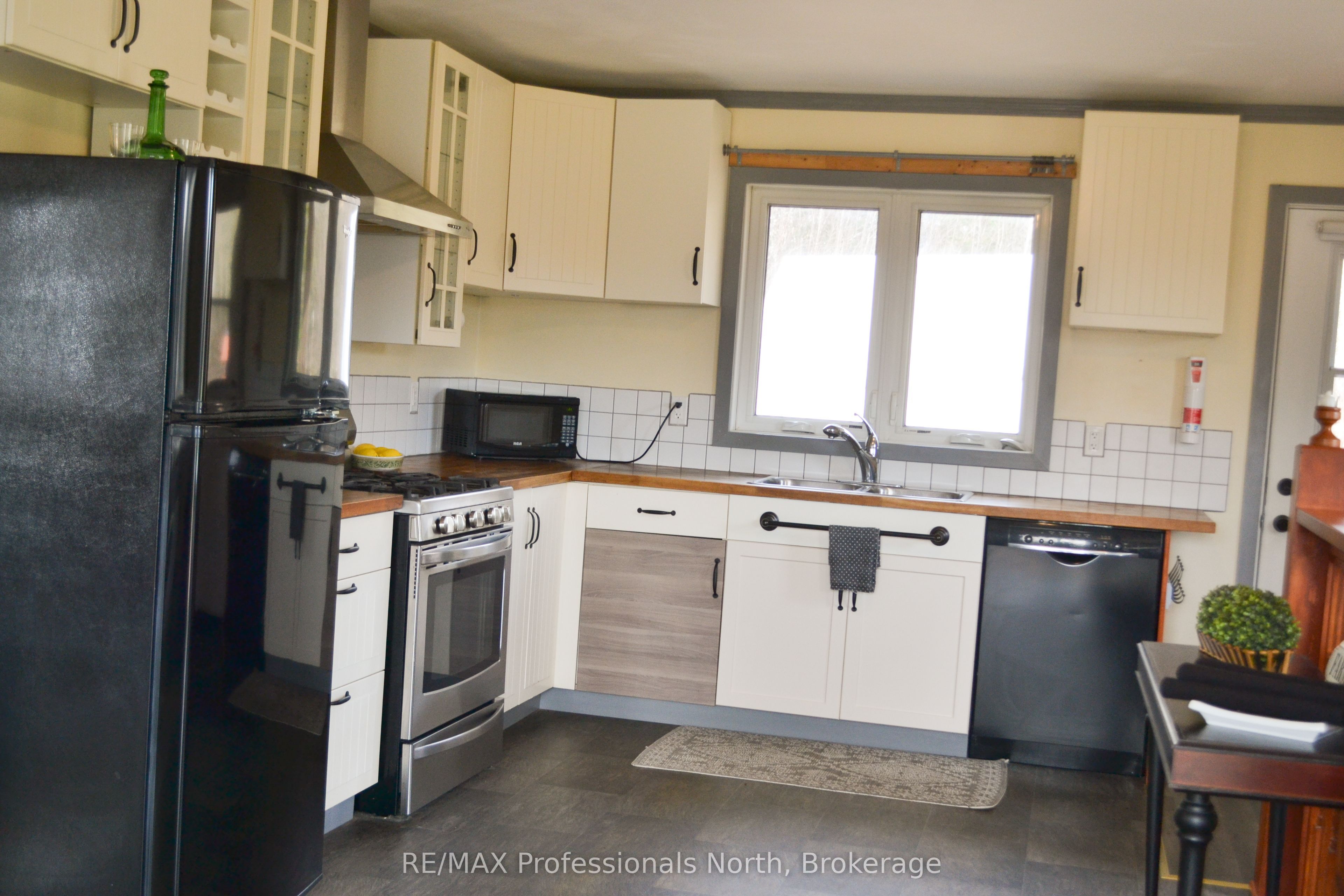 4043 Highway 60 N/a Property Photo 24