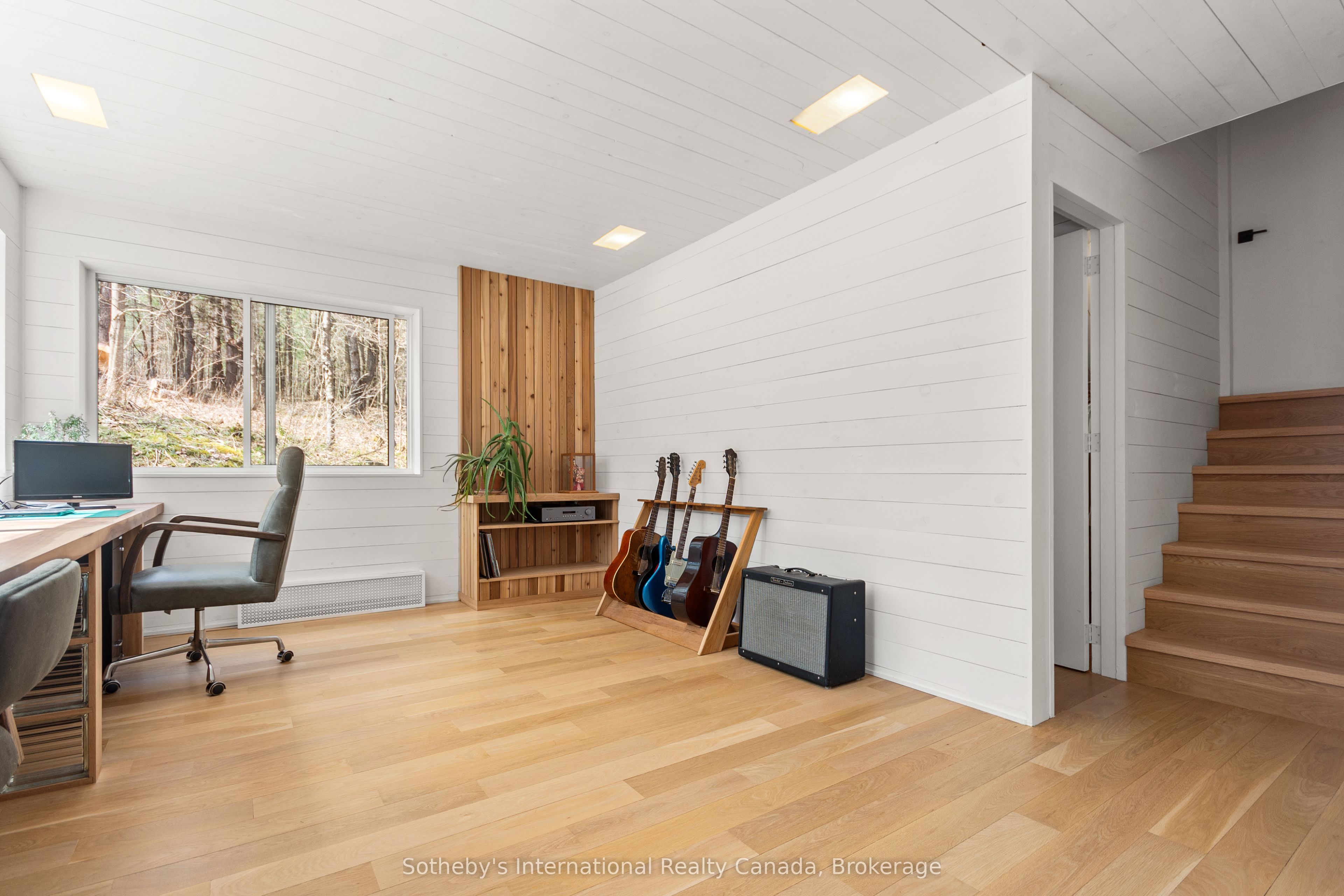 1100 Whites Road Property Photo 14