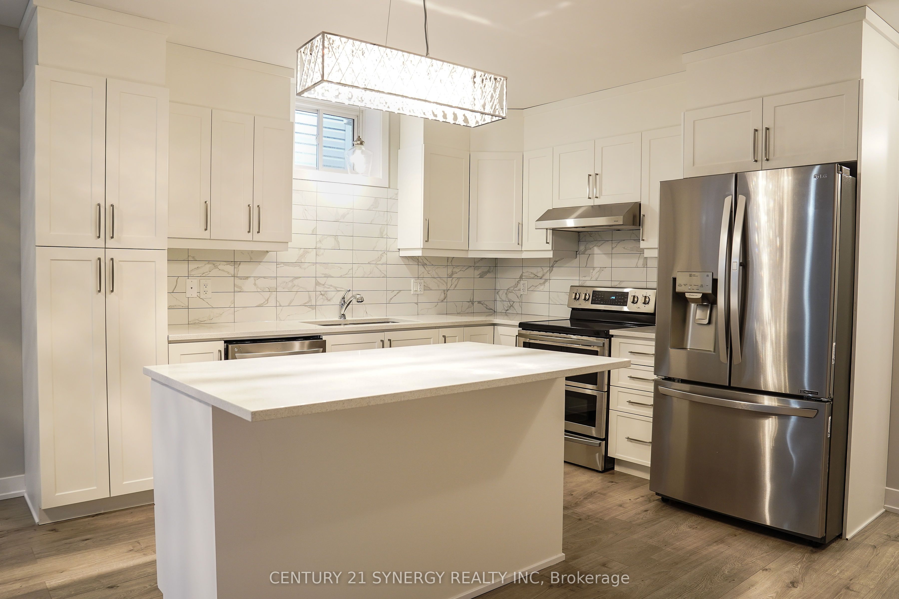 #b - 272 Moisson Street Property Photo 5