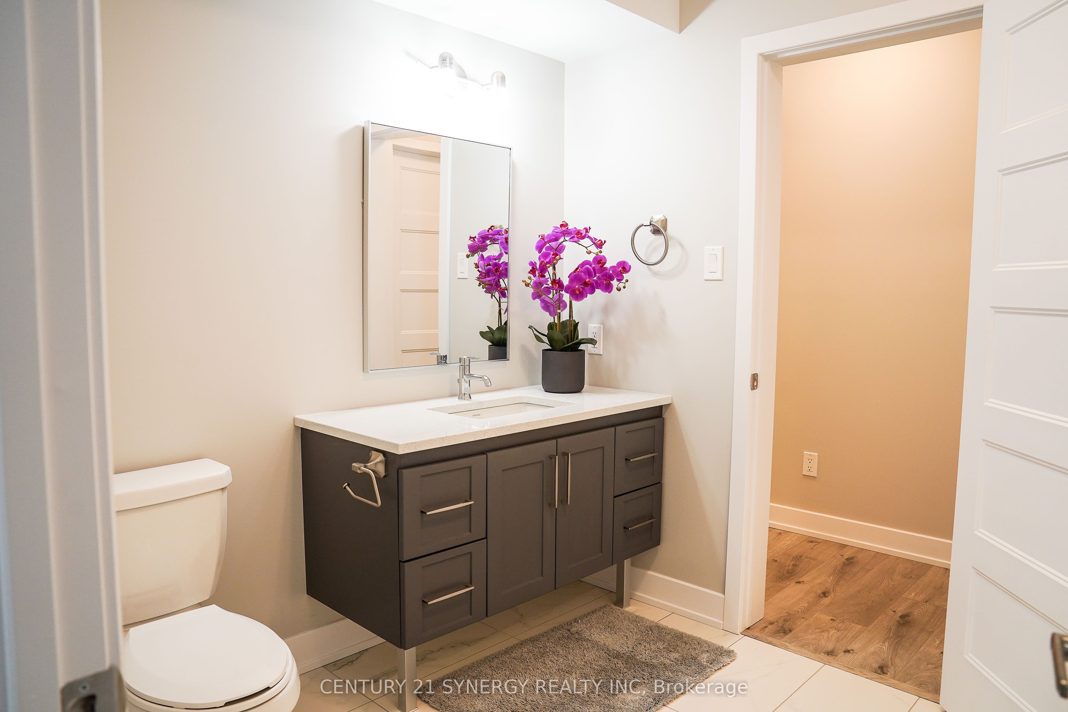 #b - 272 Moisson Street Property Photo 7