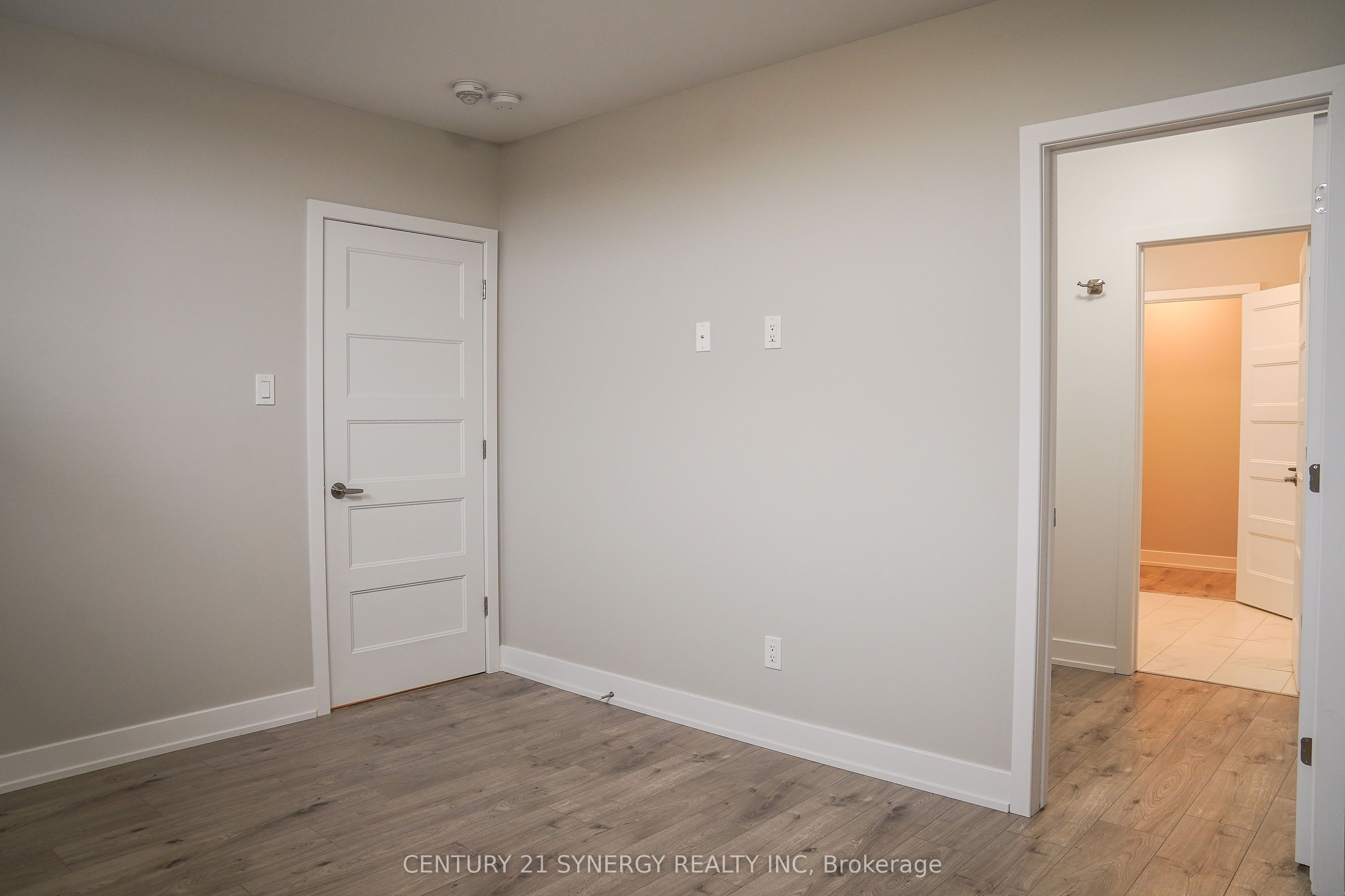 #b - 272 Moisson Street Property Photo 10