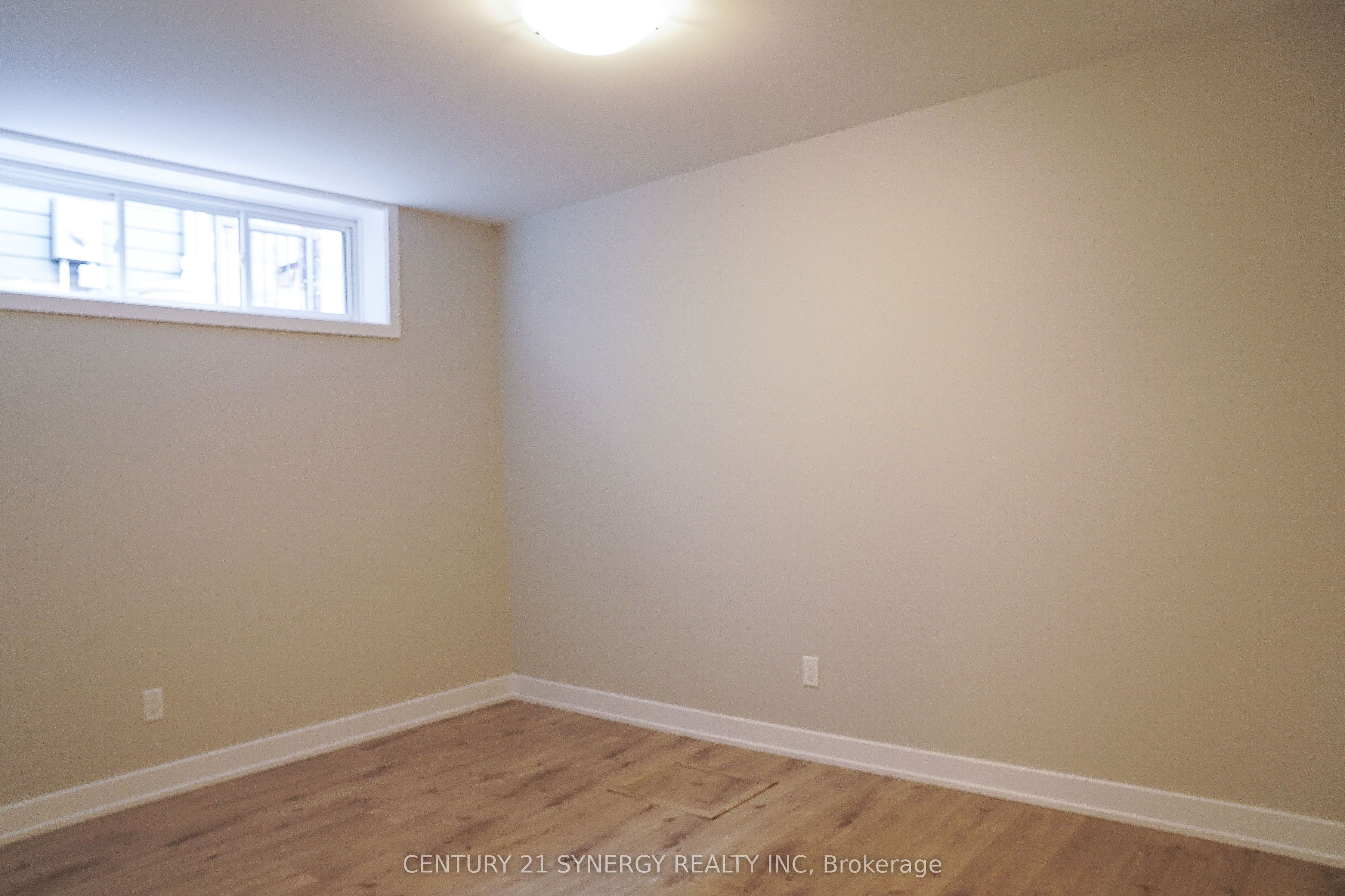 #b - 272 Moisson Street Property Photo 12
