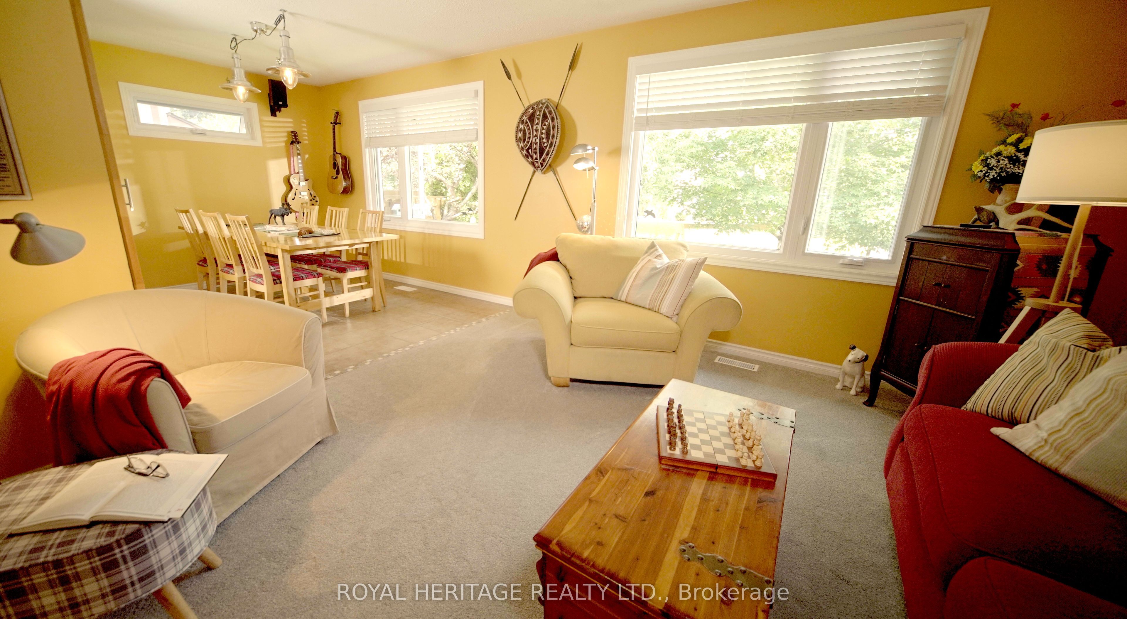 17 Briarwood Cres Property Photo 7
