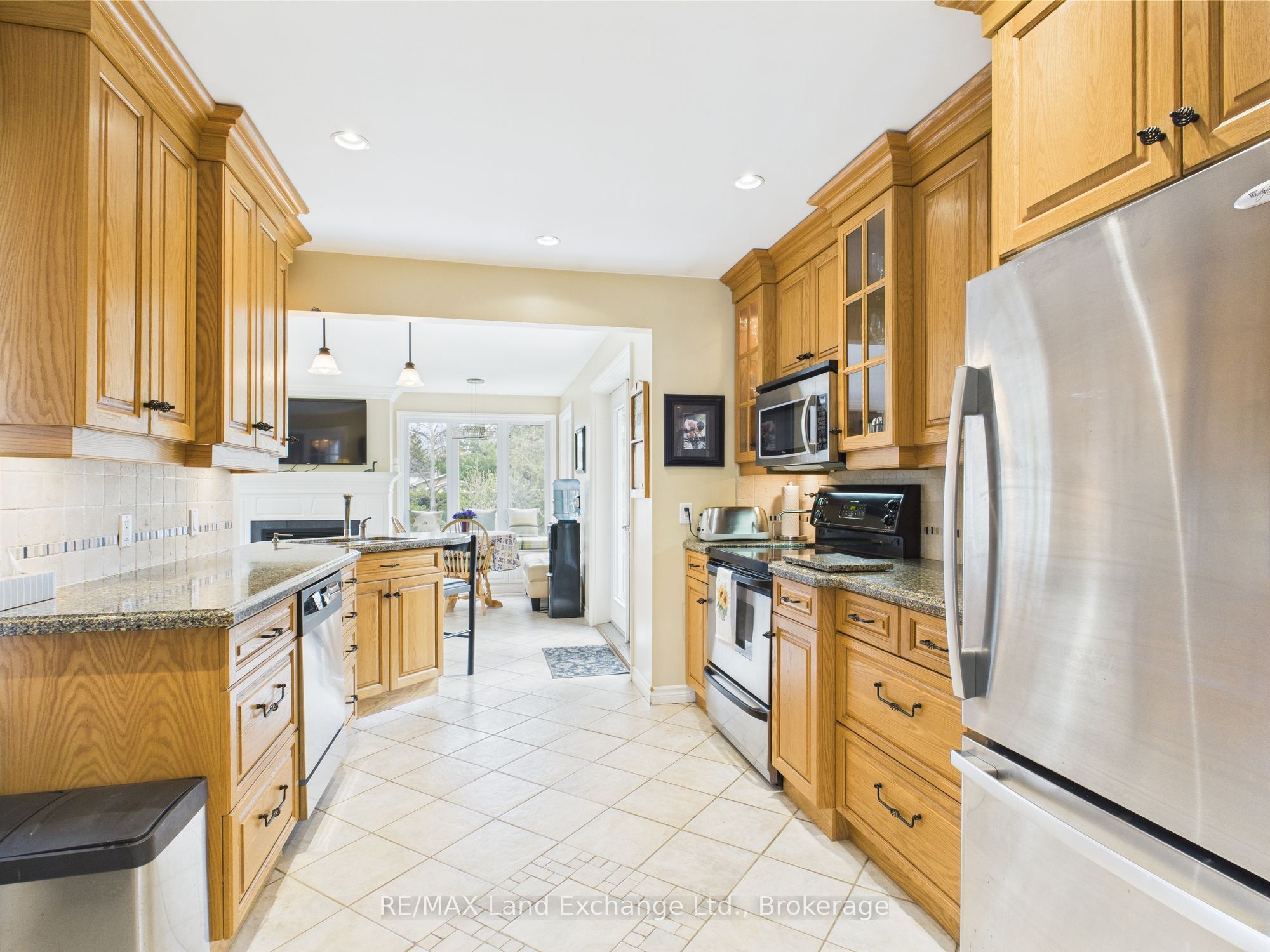 155 Willis Crescent Property Photo 11