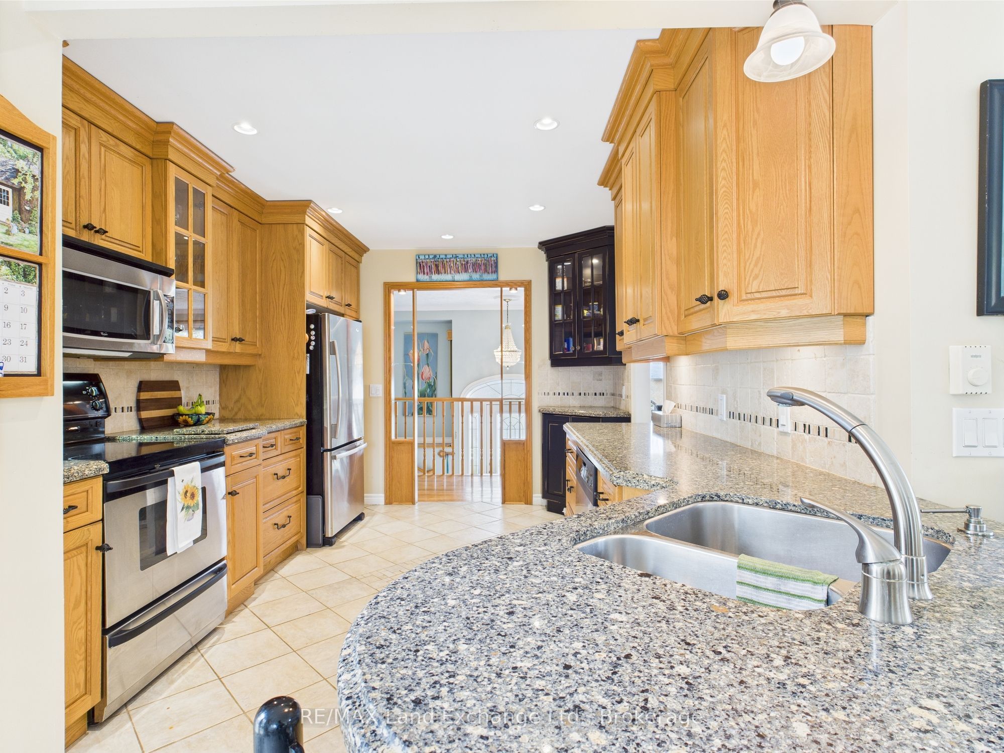 155 Willis Crescent Property Photo 12
