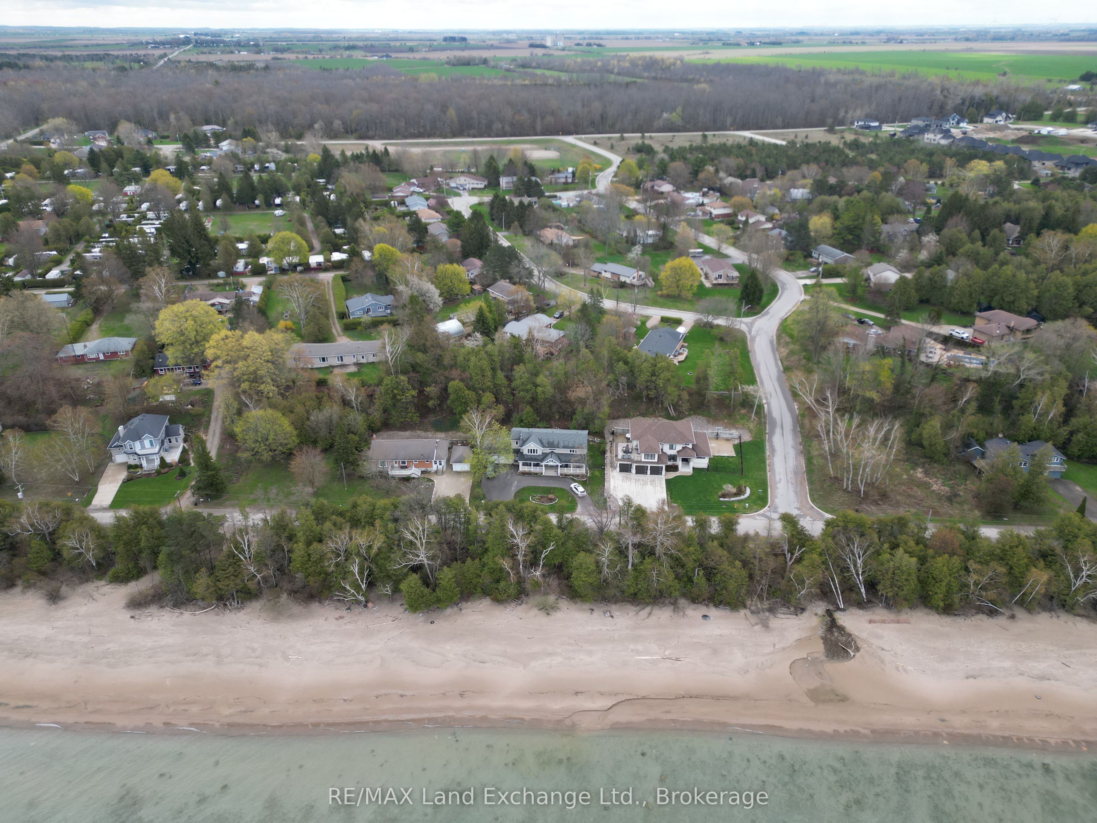 155 Willis Crescent Property Photo 33