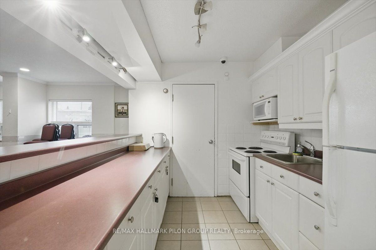900 Dynes Road 309 Property Photo 14