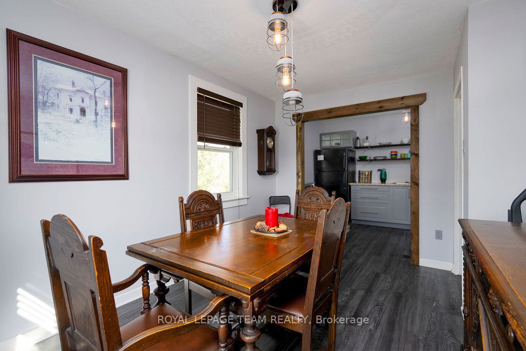 422 Donald B Munro Drive Property Photo 11