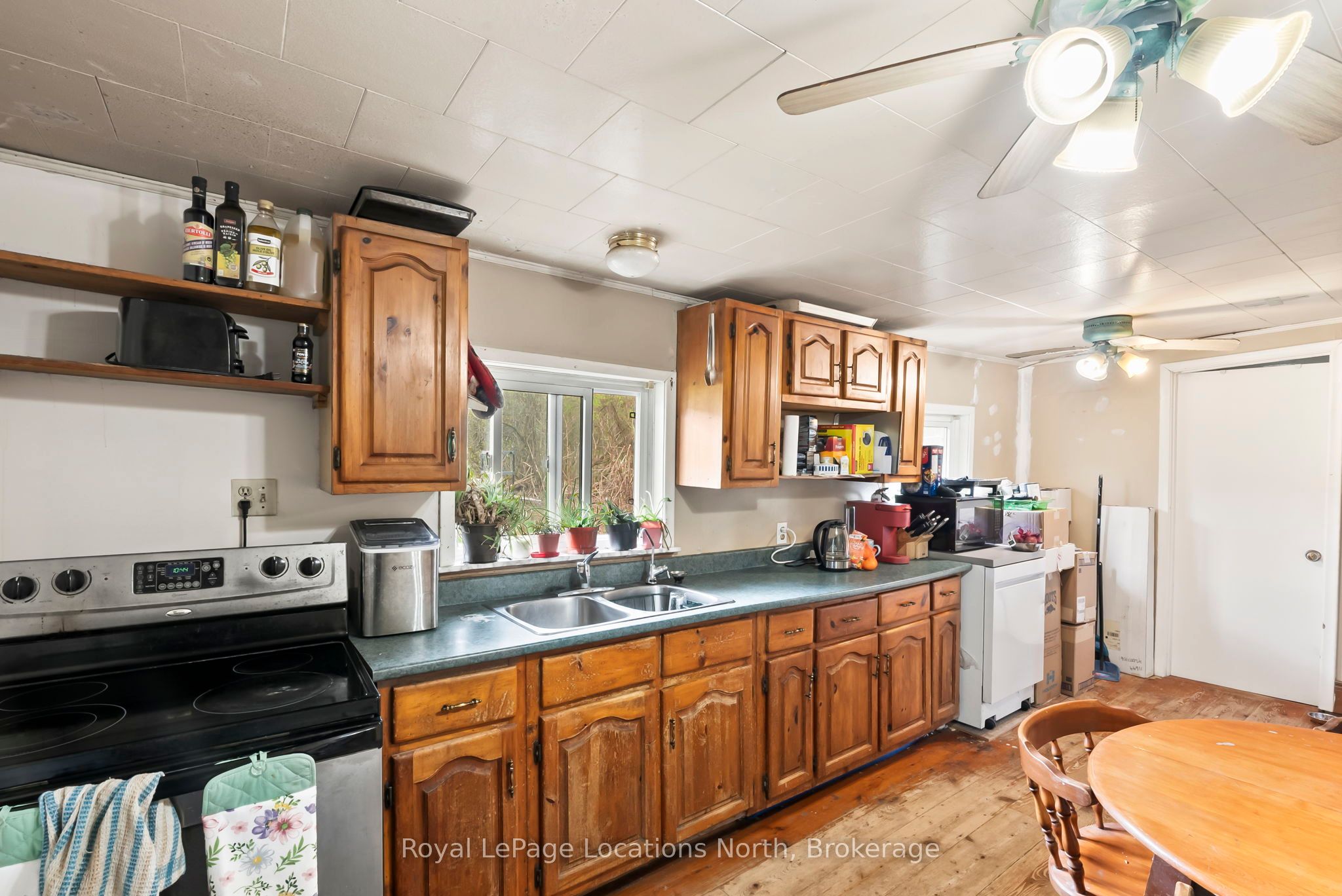 580296 Sideroad 60 Property Photo 5