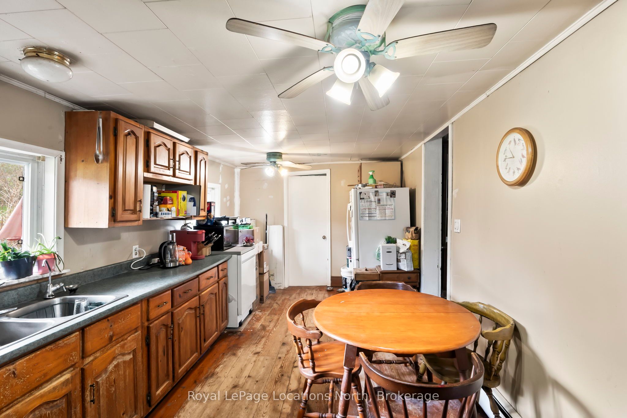 580296 Sideroad 60 Property Photo 6