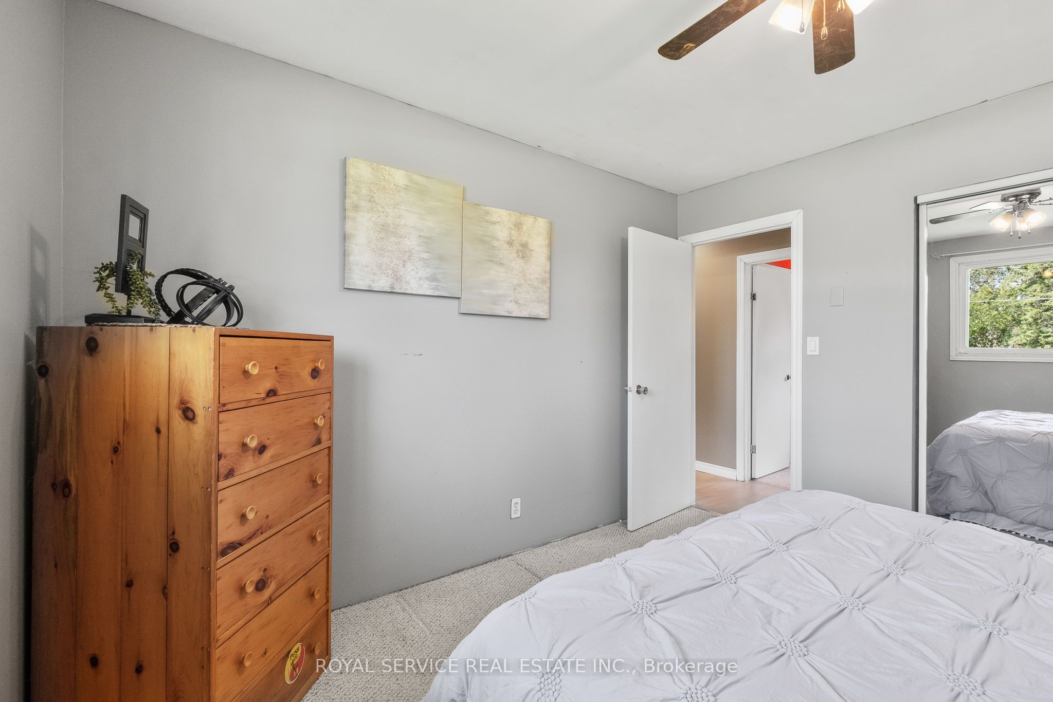5280 Hillview Drive Property Photo 17