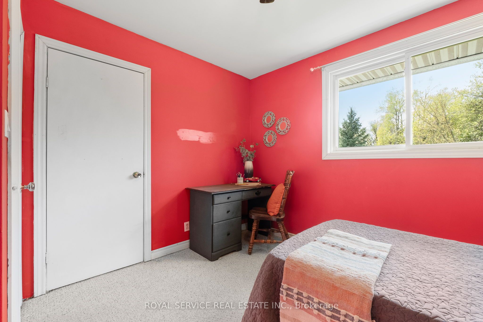 5280 Hillview Drive Property Photo 20