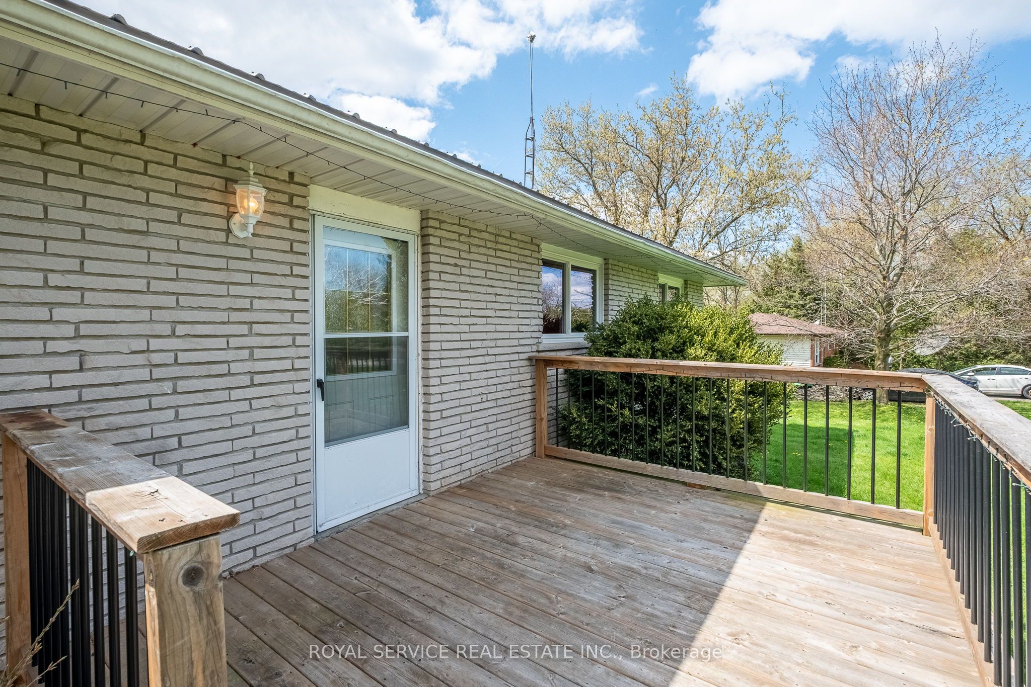 5280 Hillview Drive Property Photo 29