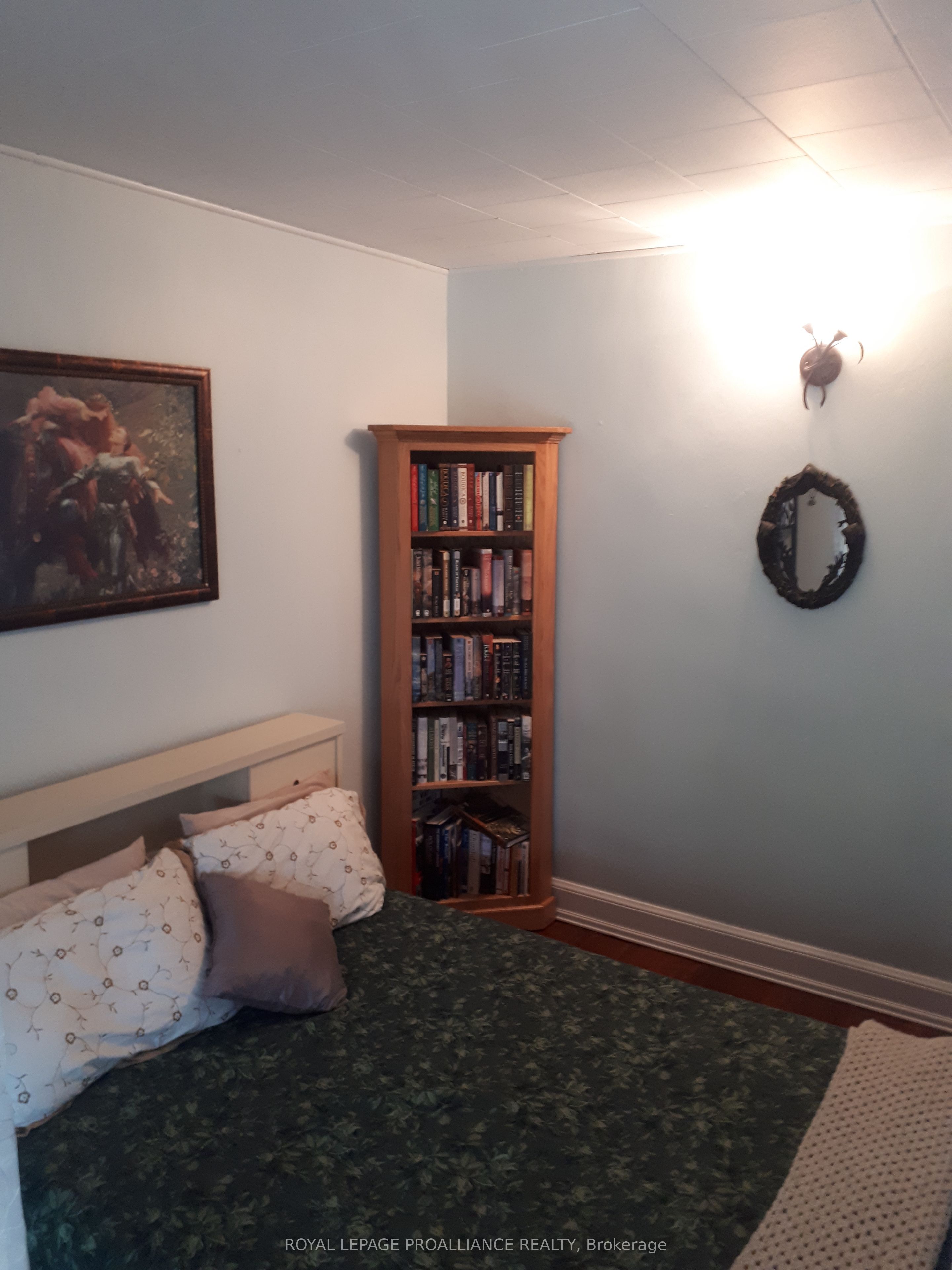 160 Hope Street N Property Photo 19