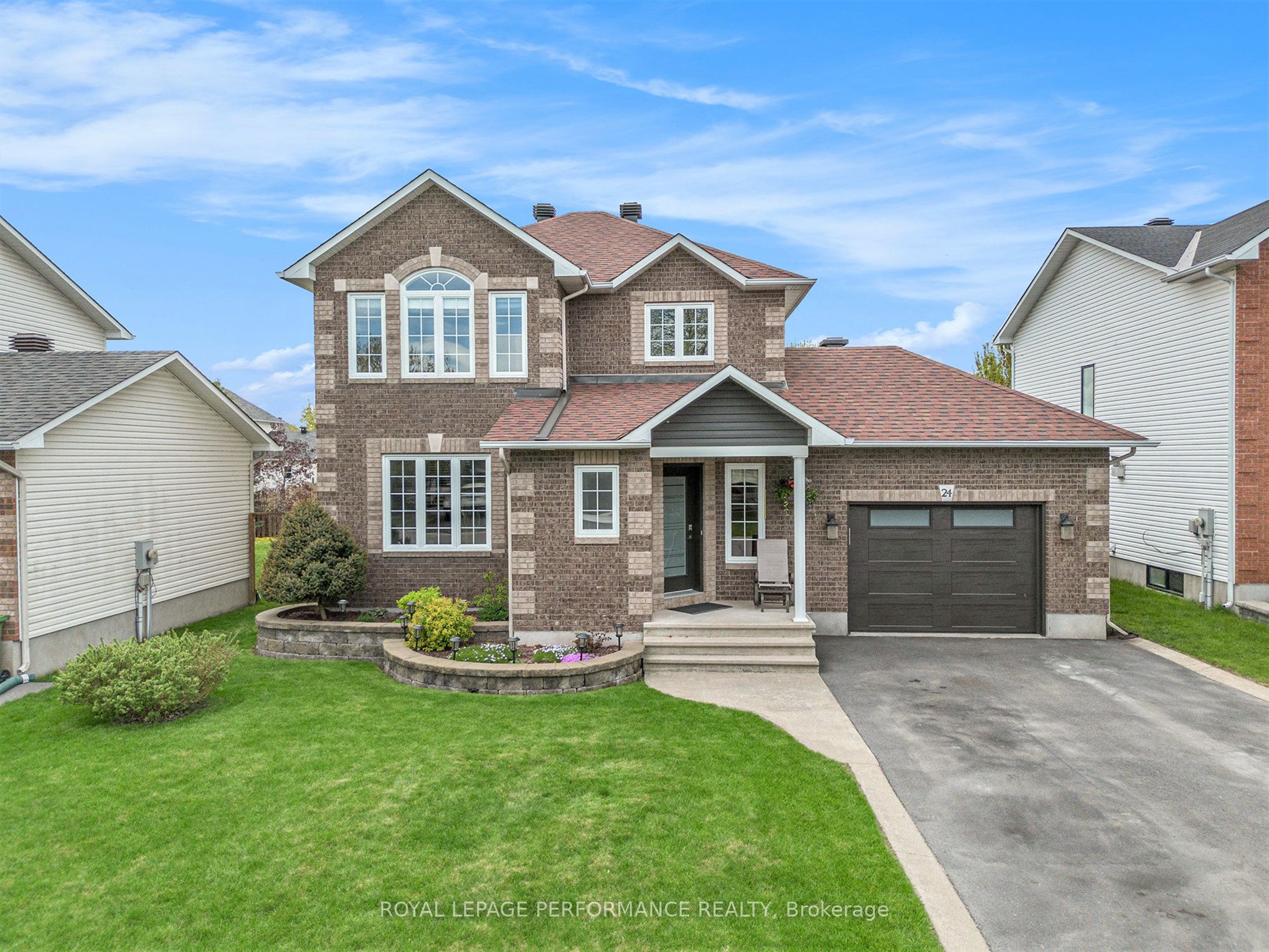 24 La Citadelle Street Property Photo