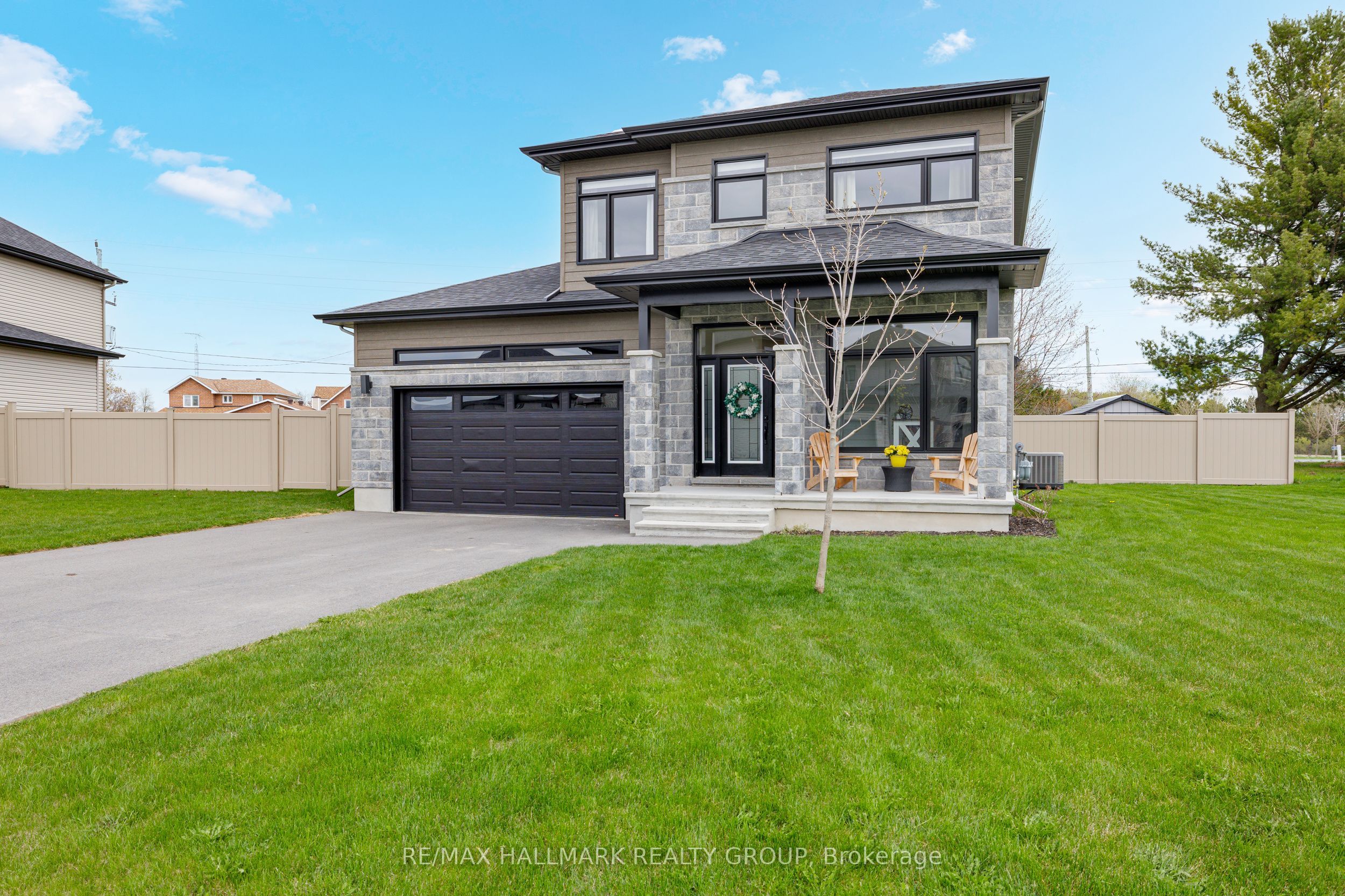 1184 Avignon Street Property Photo