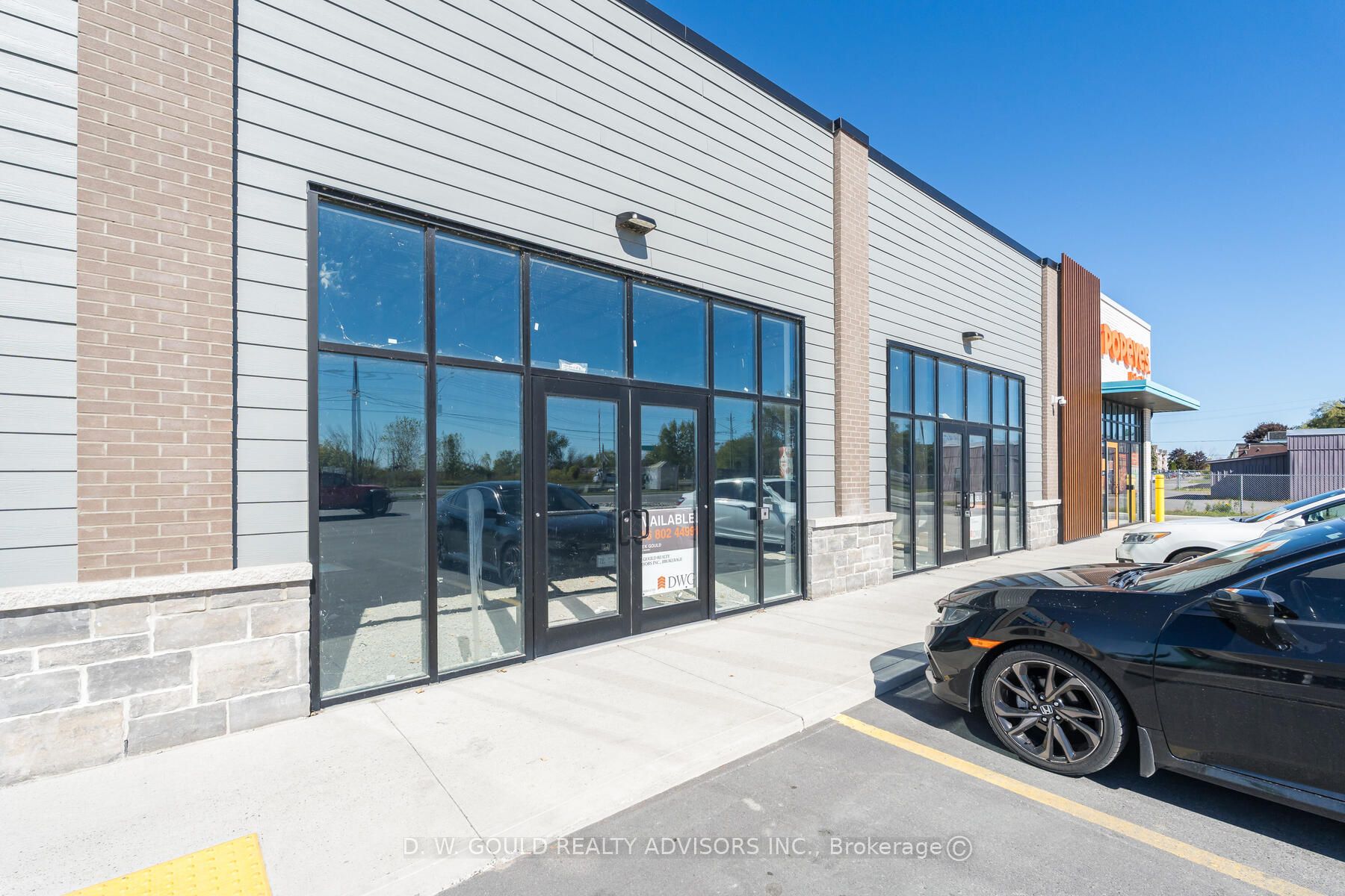 620 Dundas Street E 3 & 4 Property Photo 5
