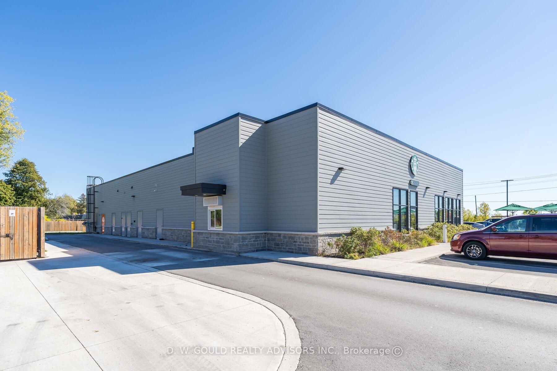 620 Dundas Street E 3 & 4 Property Photo 6