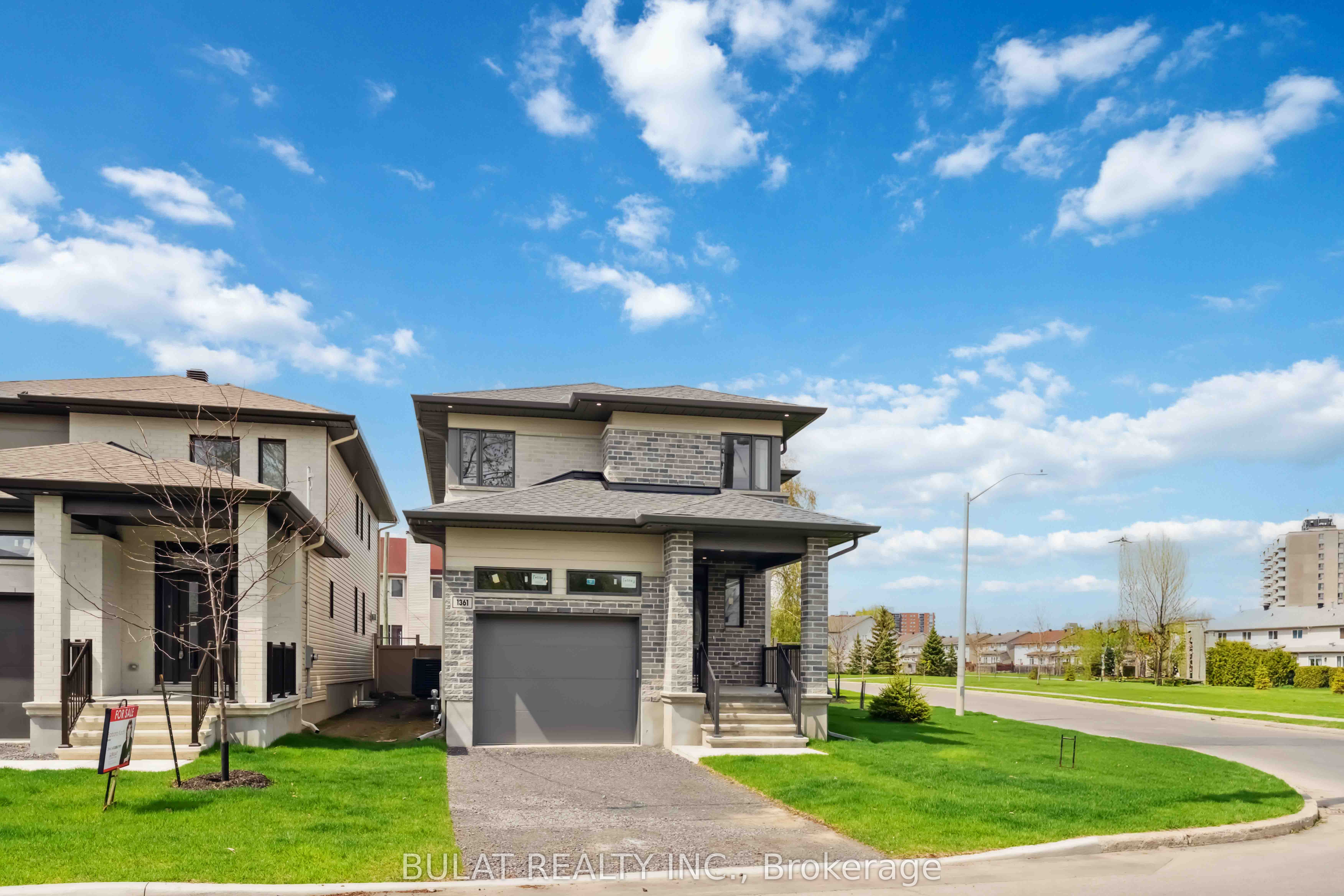 1361 Kitchener Ave Property Photo 1