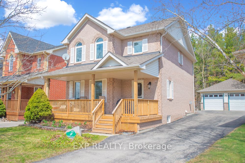 167 Academy Pl Property Photo 1