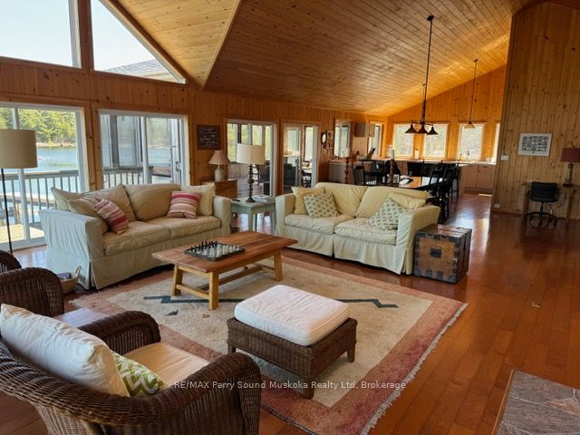 1 B844 Property Photo 4
