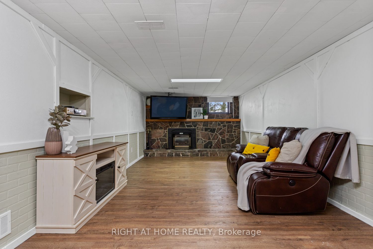 1480 Sharpe Line Property Photo 23
