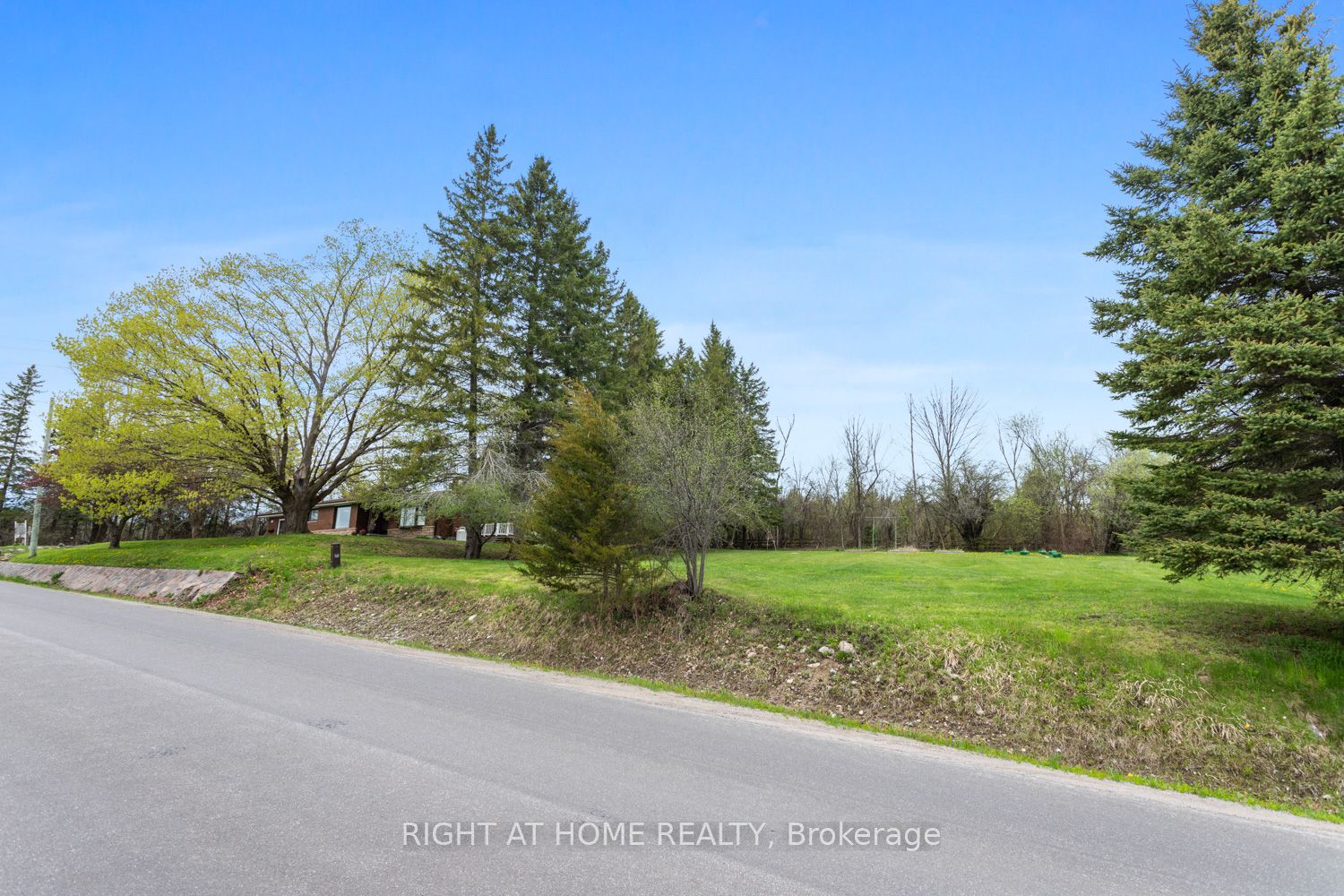 1480 Sharpe Line Property Photo 36