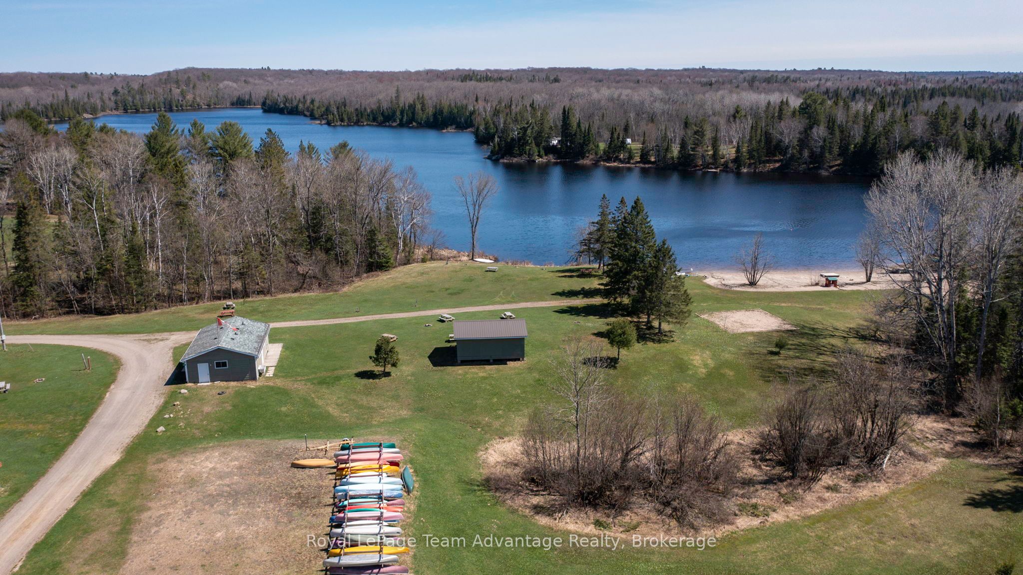 1321 Balsam Road Property Photo 10