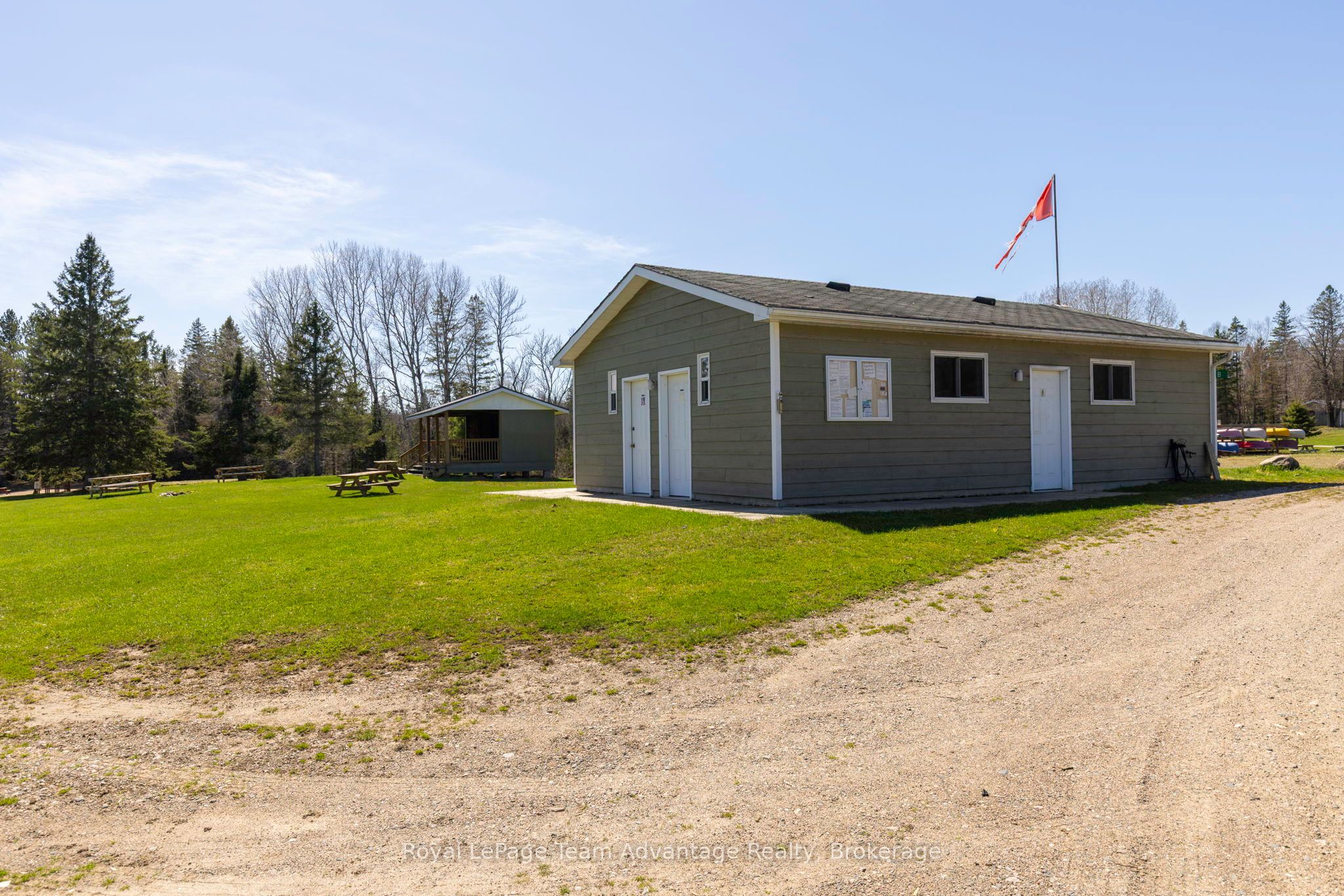 1321 Balsam Road Property Photo 14