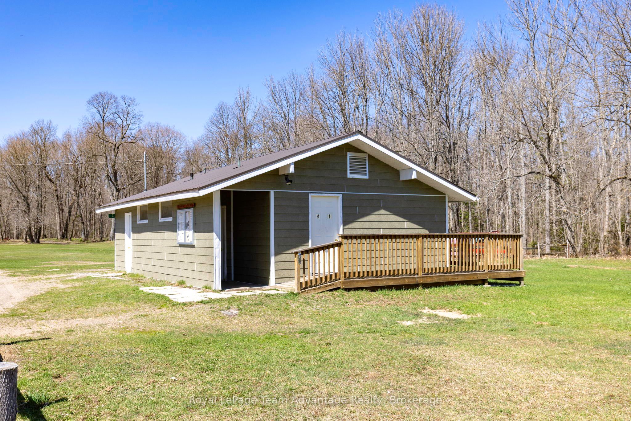 1321 Balsam Road Property Photo 16