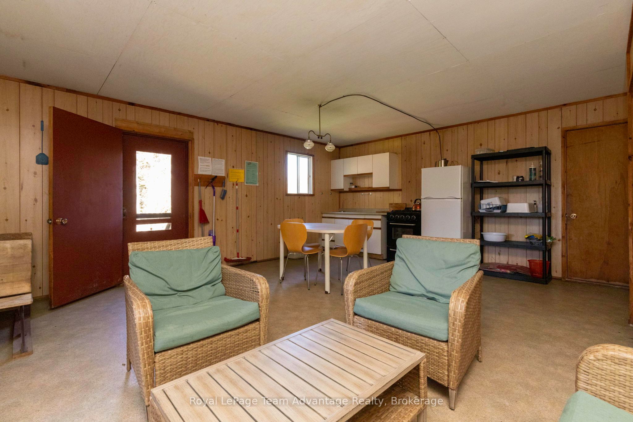 1321 Balsam Road Property Photo 28