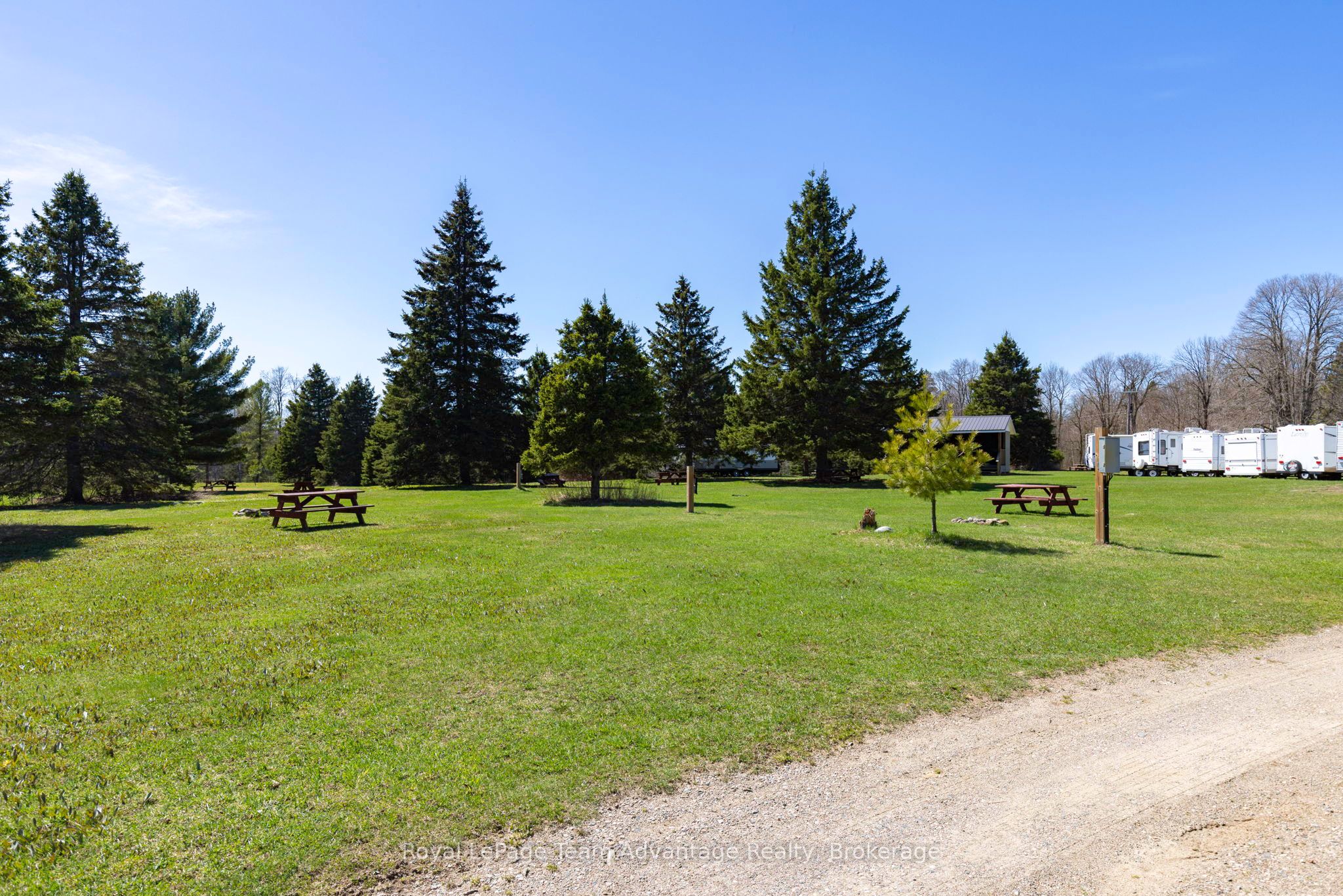 1321 Balsam Road Property Photo 45