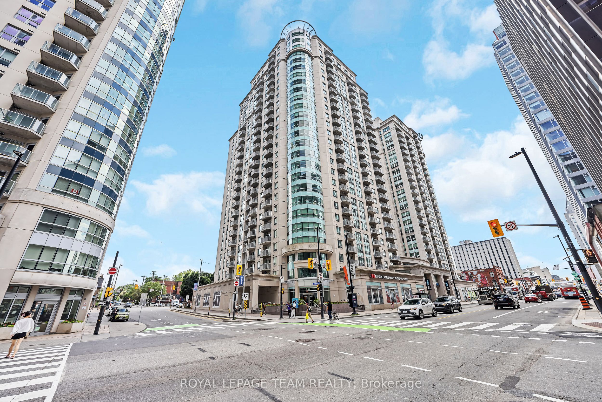 234 Rideau Street 205 Property Photo 1