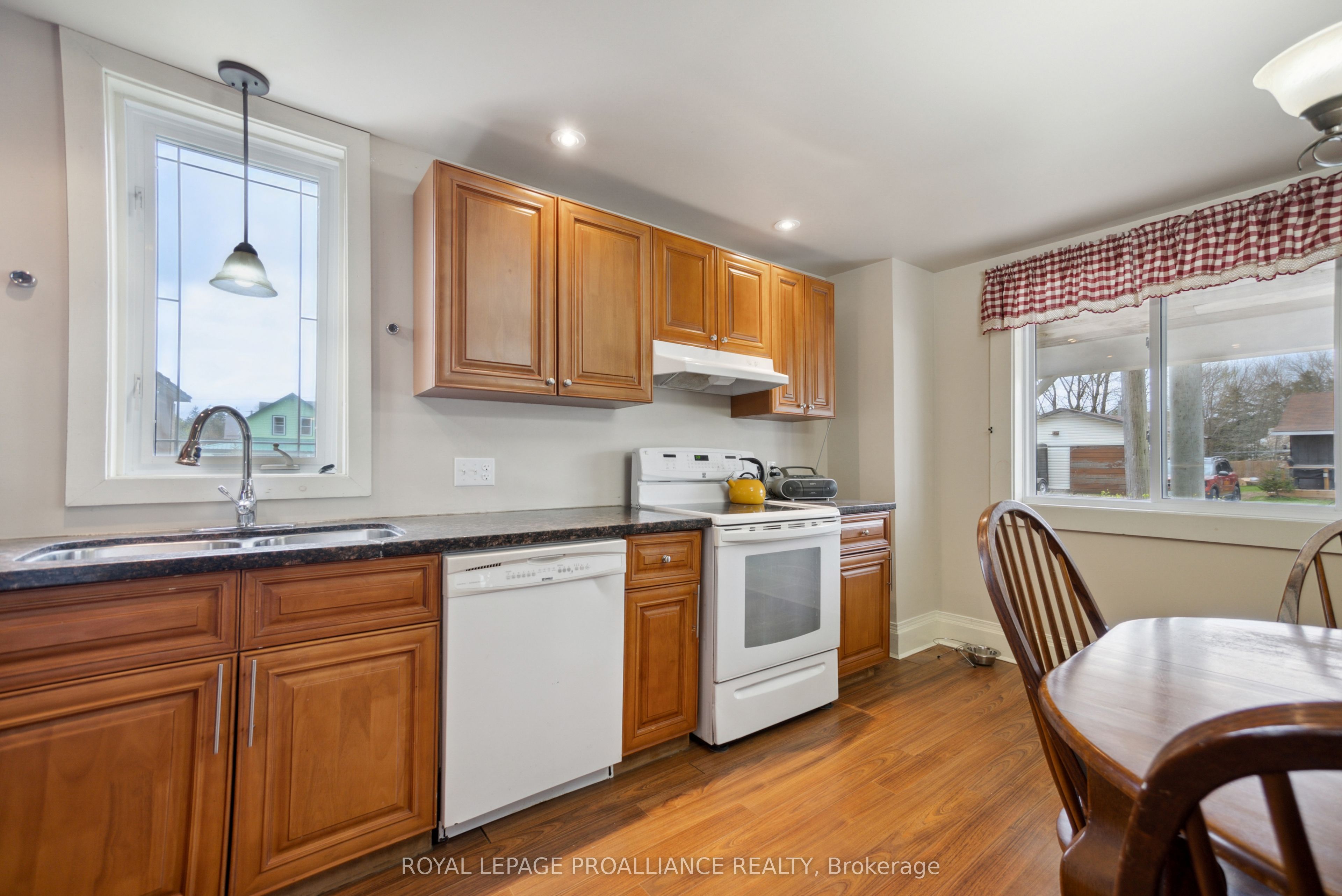 6 Clement Street Property Photo 10