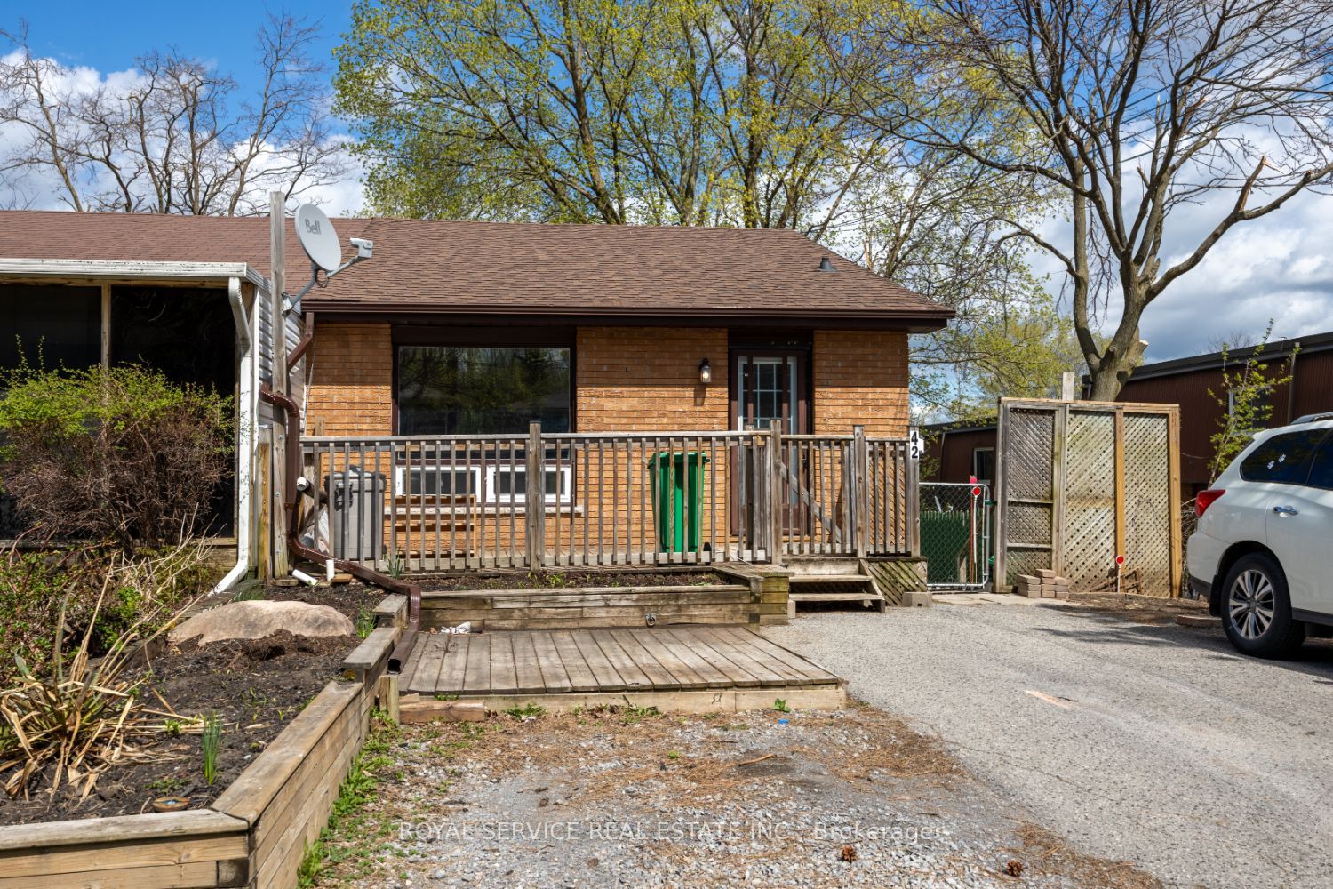 42 Alexander Avenue Property Photo 1