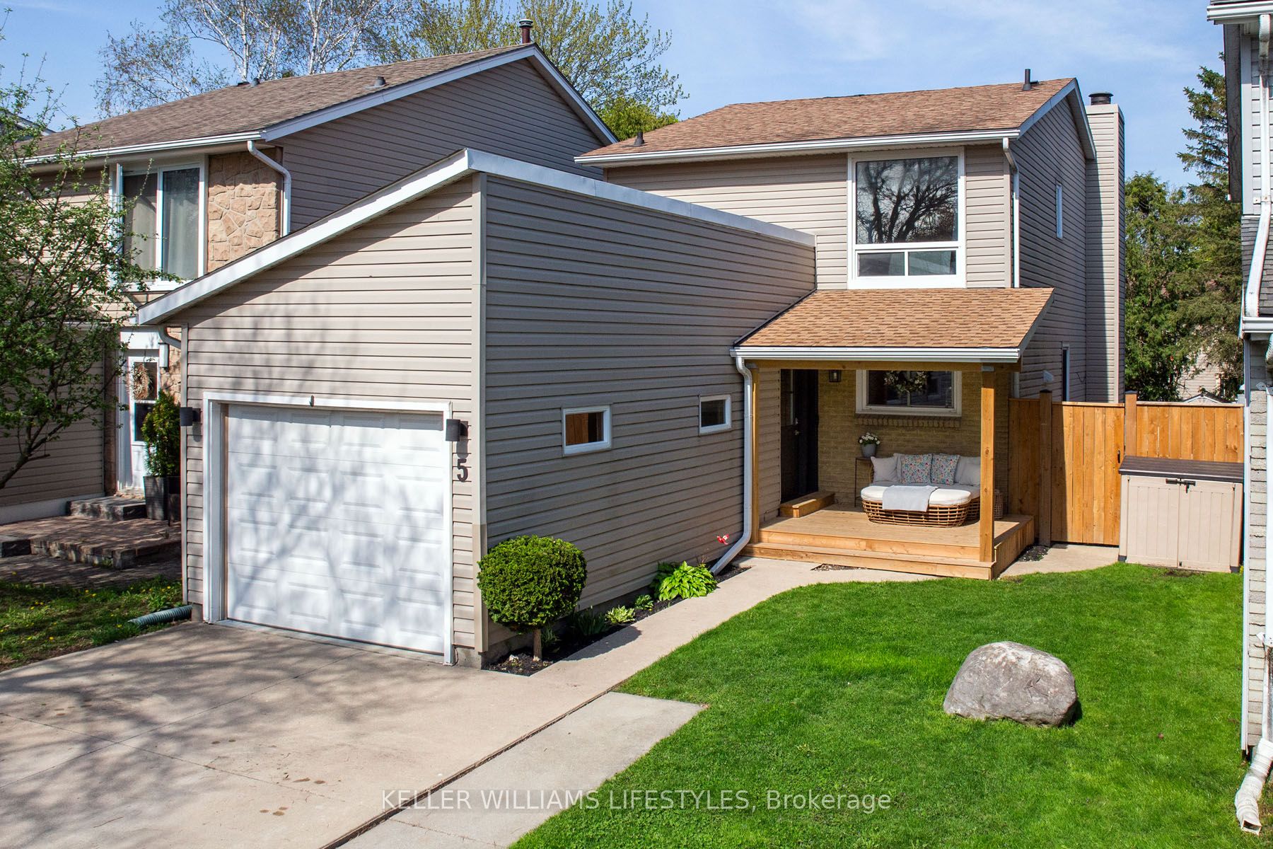5 Winding Woods Crescent Property Photo 1