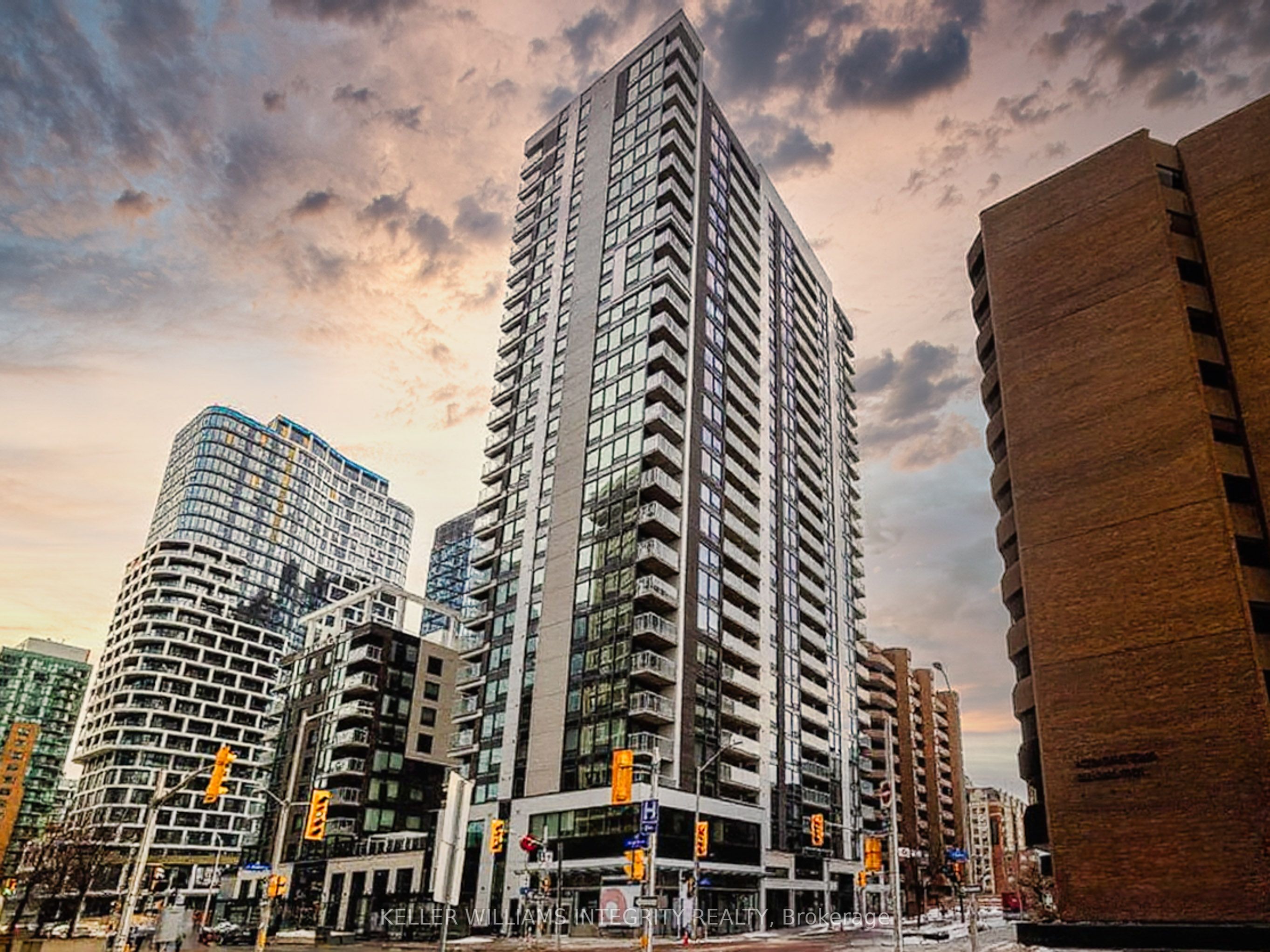 #1409 - 340 Queen Street Property Photo 1