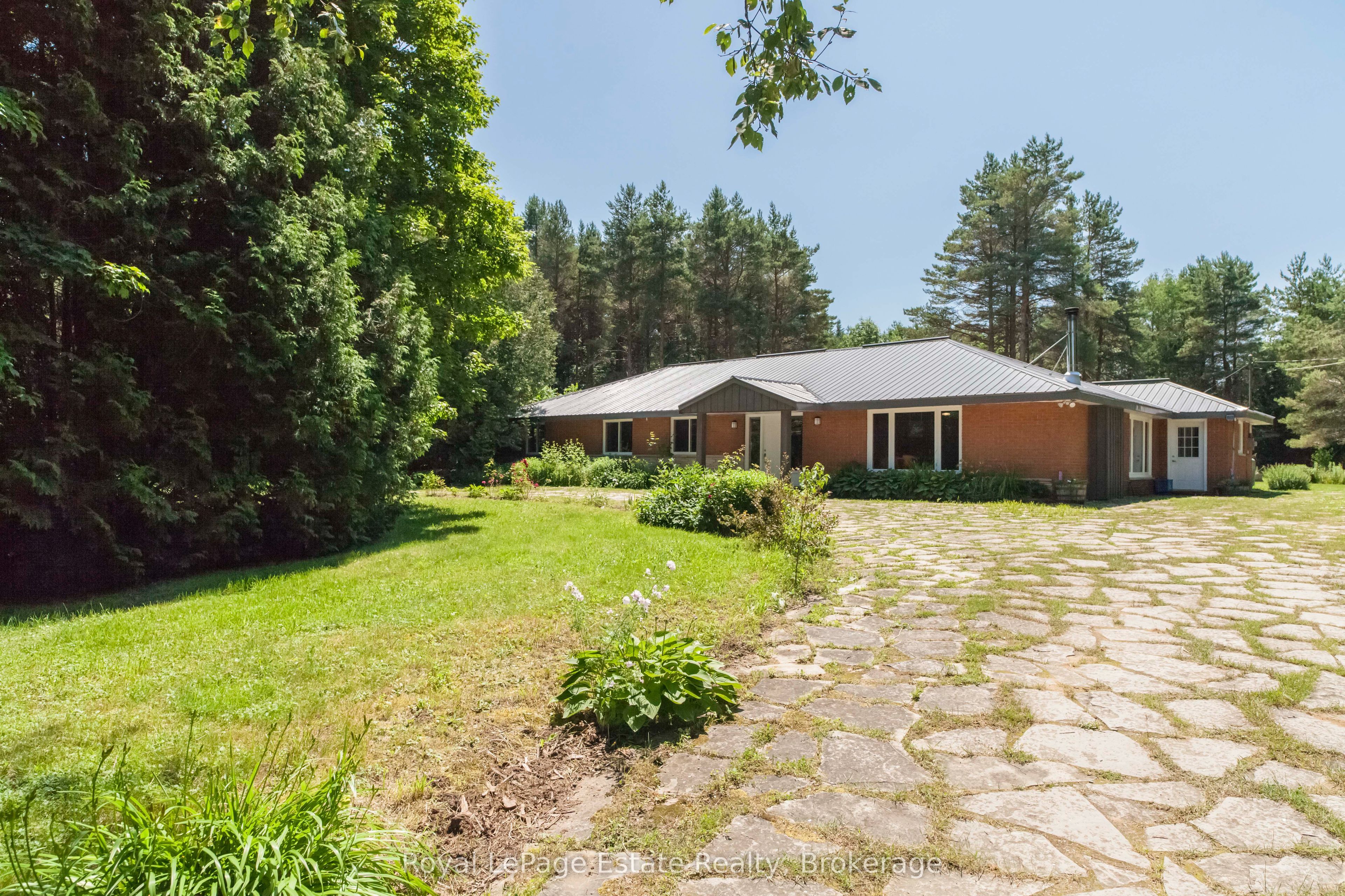 478 Bruce Rd 9 N/a Property Photo 1